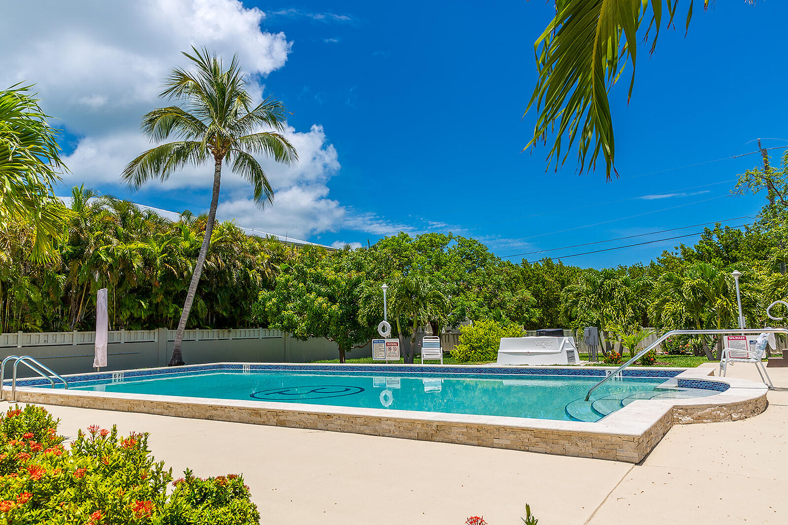 130 Coco Plum Drive, 402 Property Photo 54