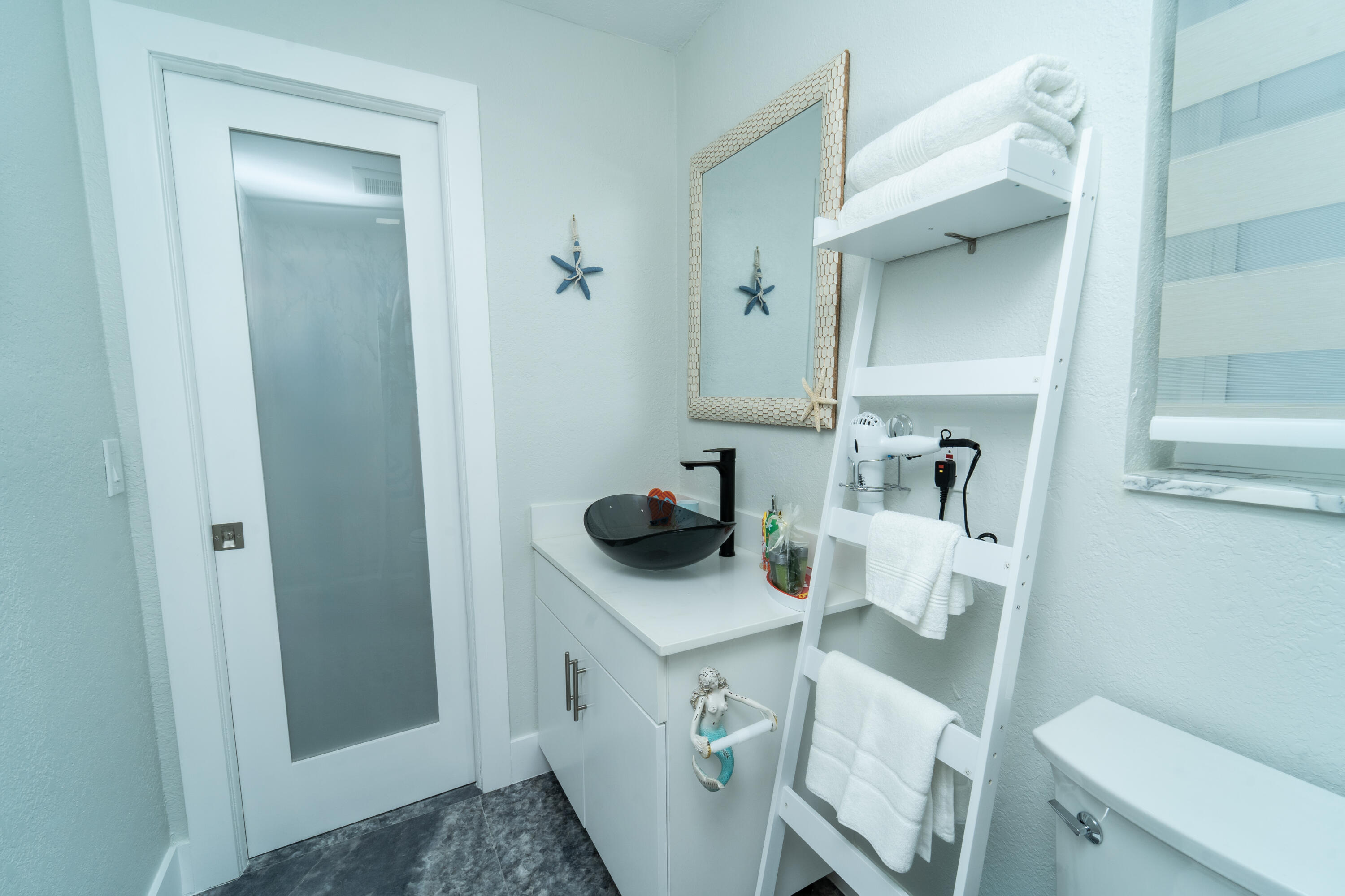 25 N Blackwater Lane Property Photo 25