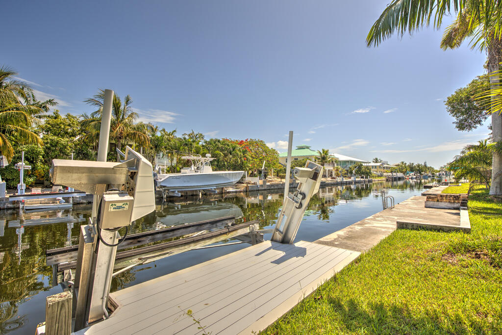 22865 Redfish Lane Property Photo 3
