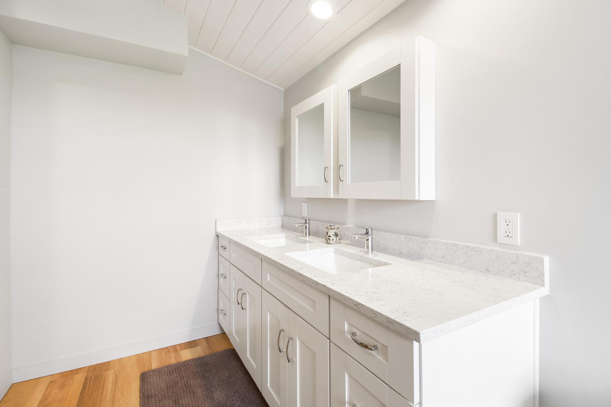 25057 7th Street Property Photo 14