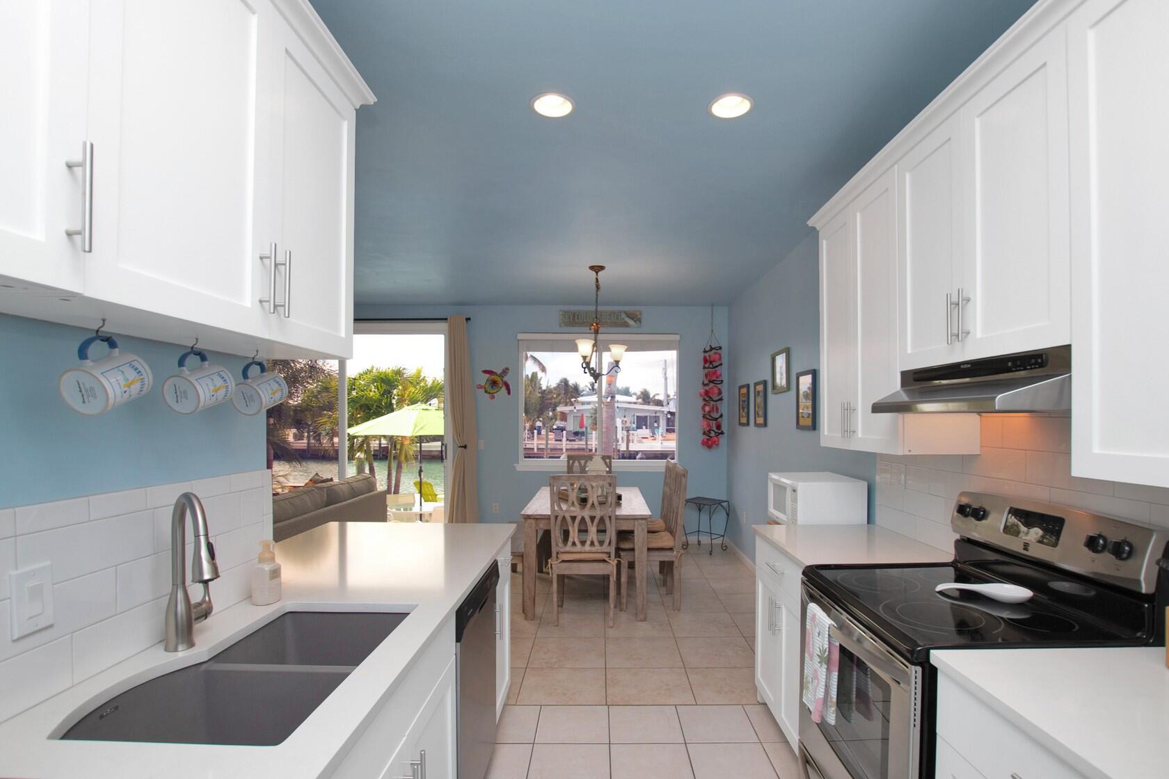 461 & 471 3rd Street Property Photo 14