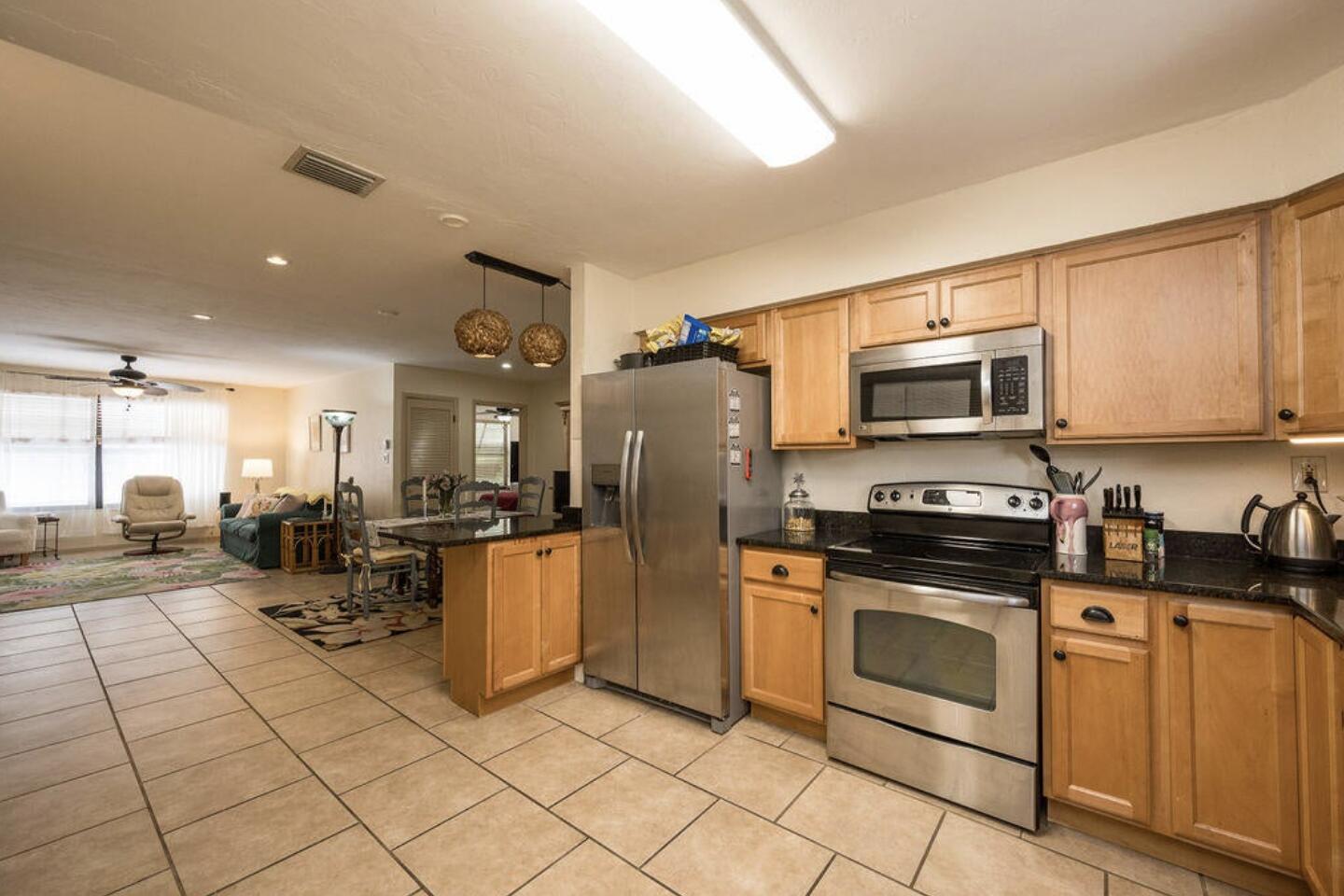 3301 Duck Avenue, K Property Photo 5