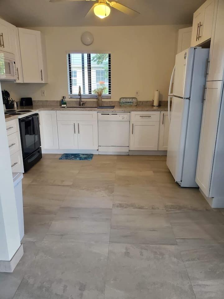137 Pacific Avenue Property Photo 14