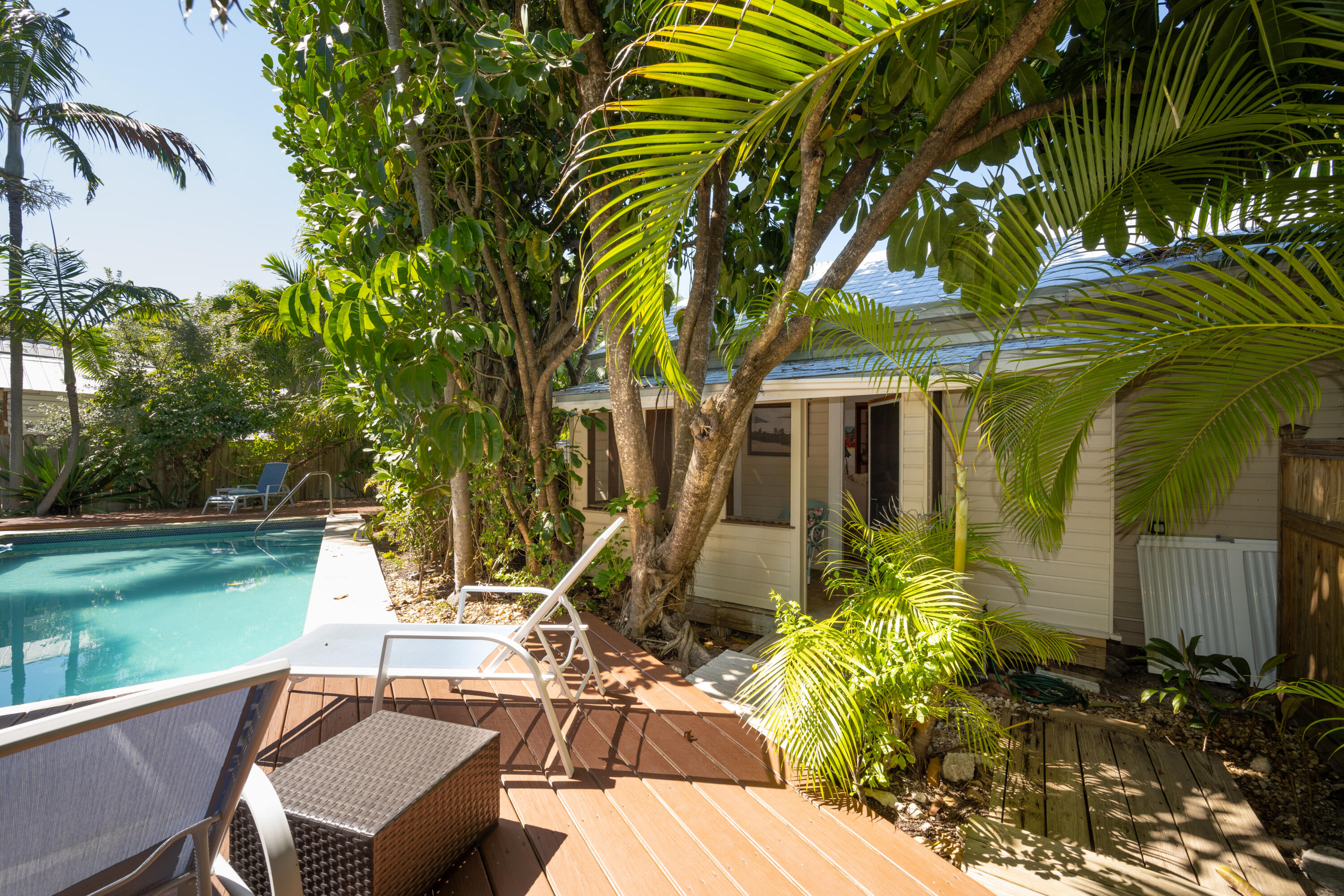 1212 Varela Street Property Photo 2