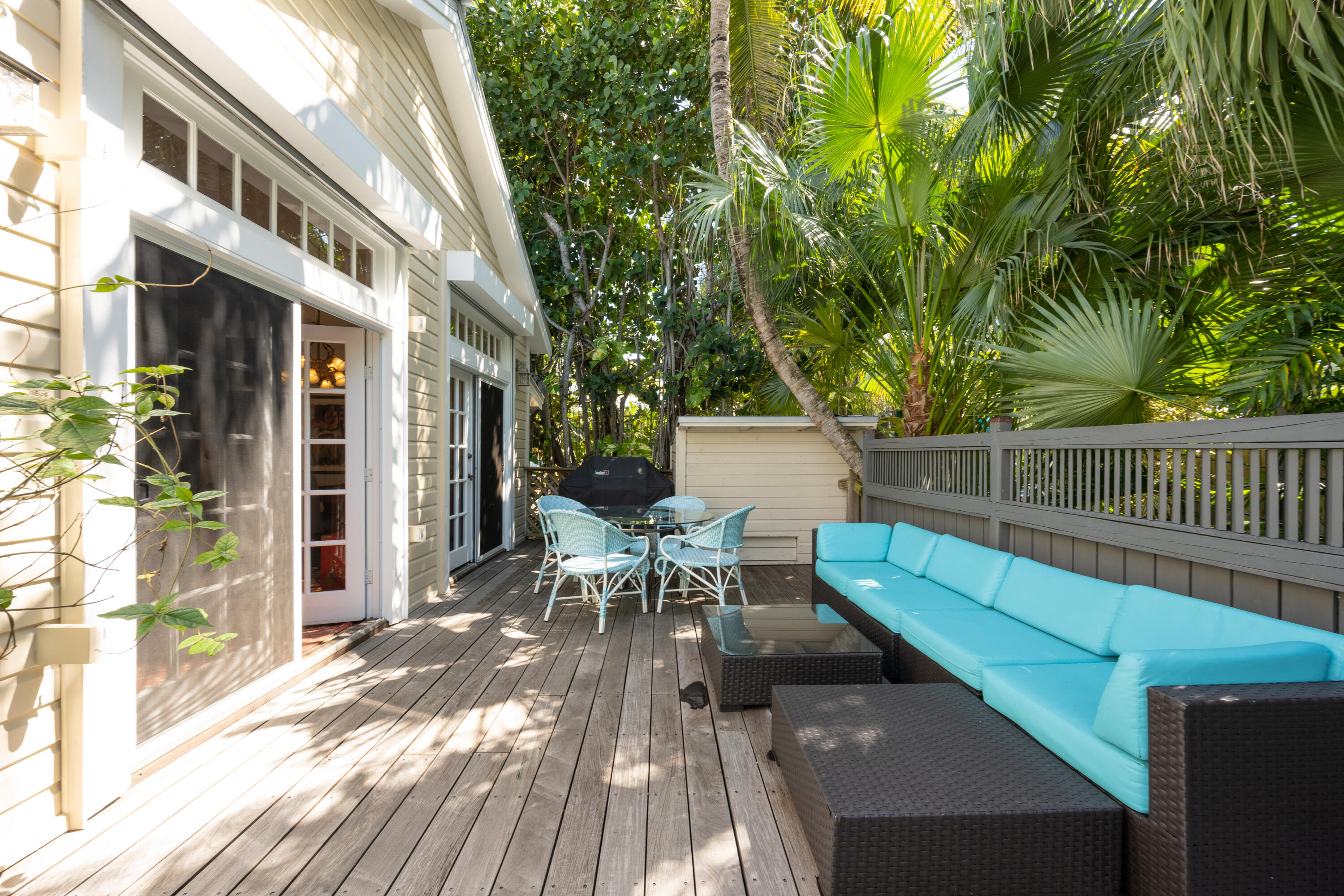 1212 Varela Street Property Photo 36