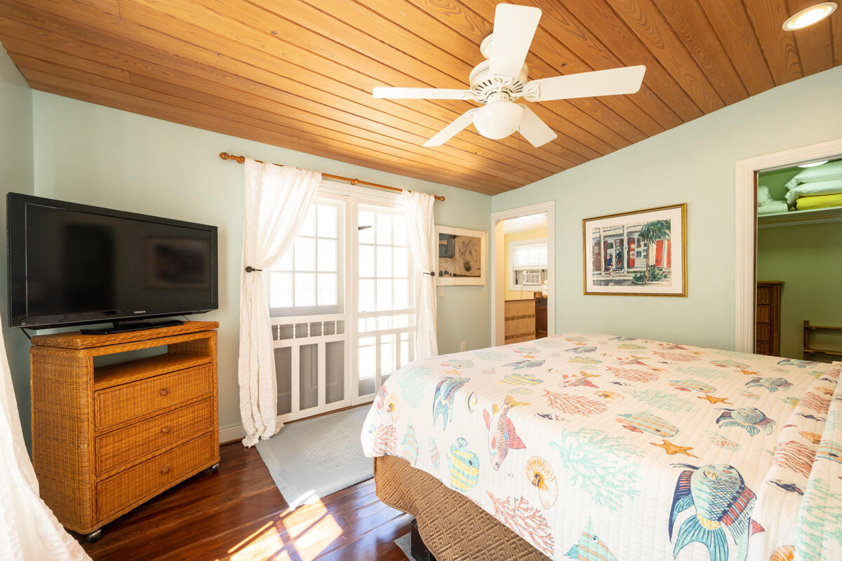 1212 Varela Street Property Photo 47