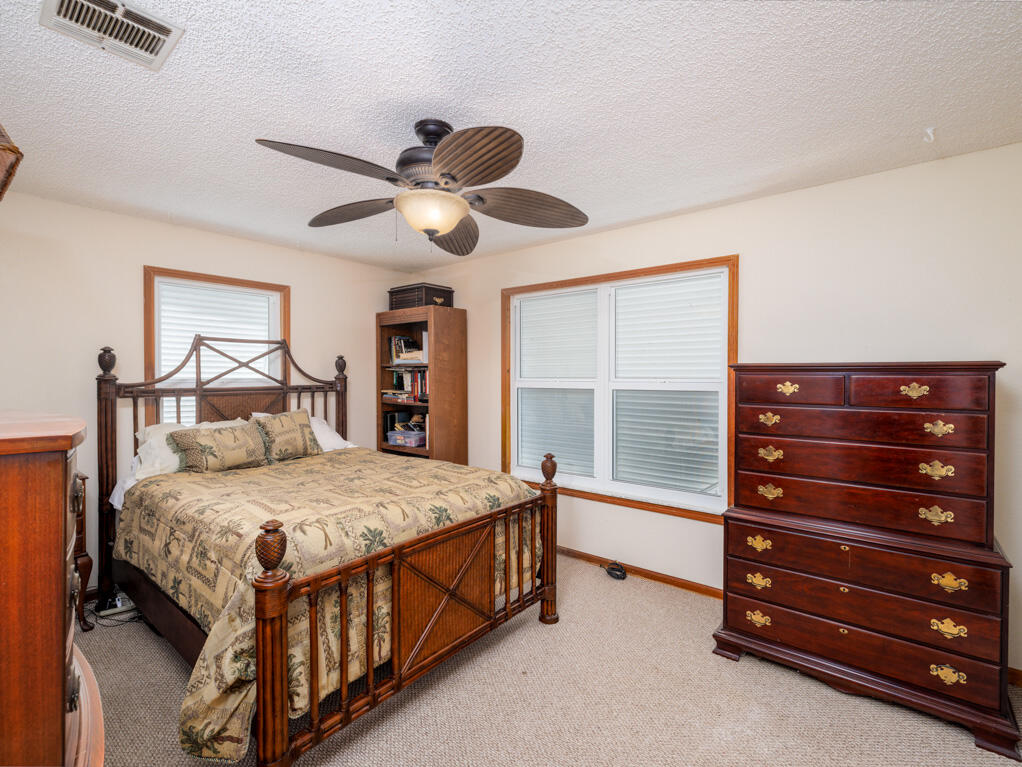 3806 Dyer Road Property Photo 19