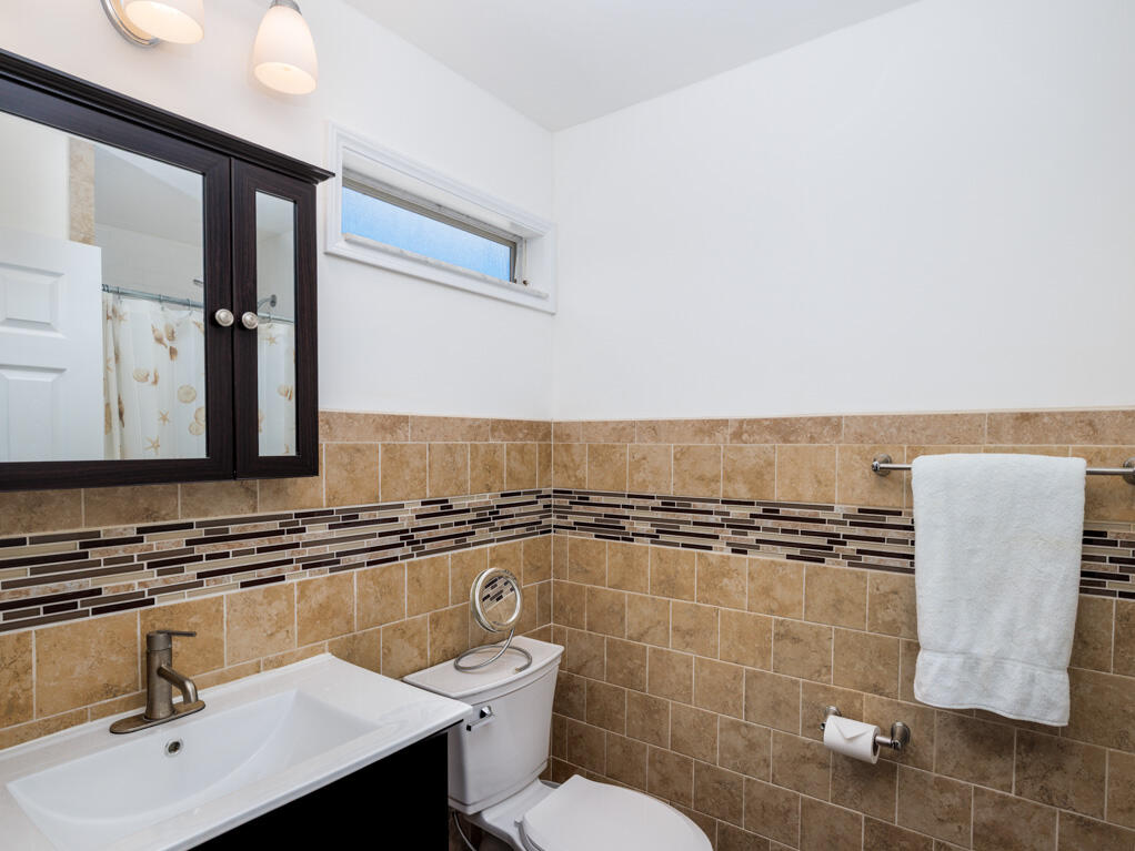 3806 Dyer Road Property Photo 20