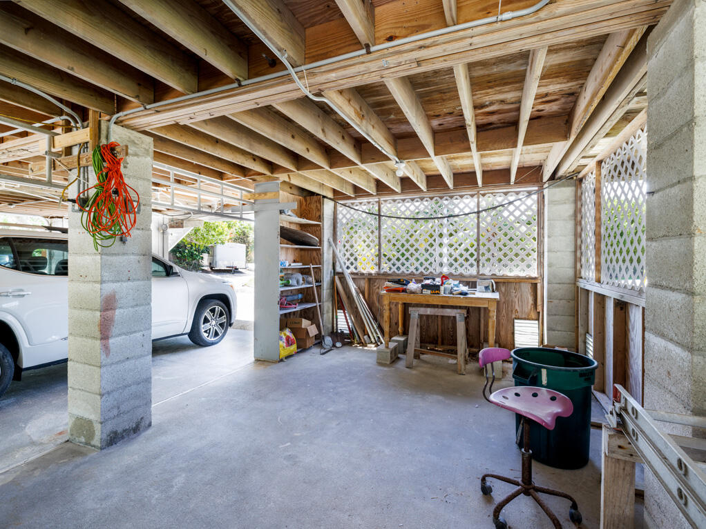 3806 Dyer Road Property Photo 29