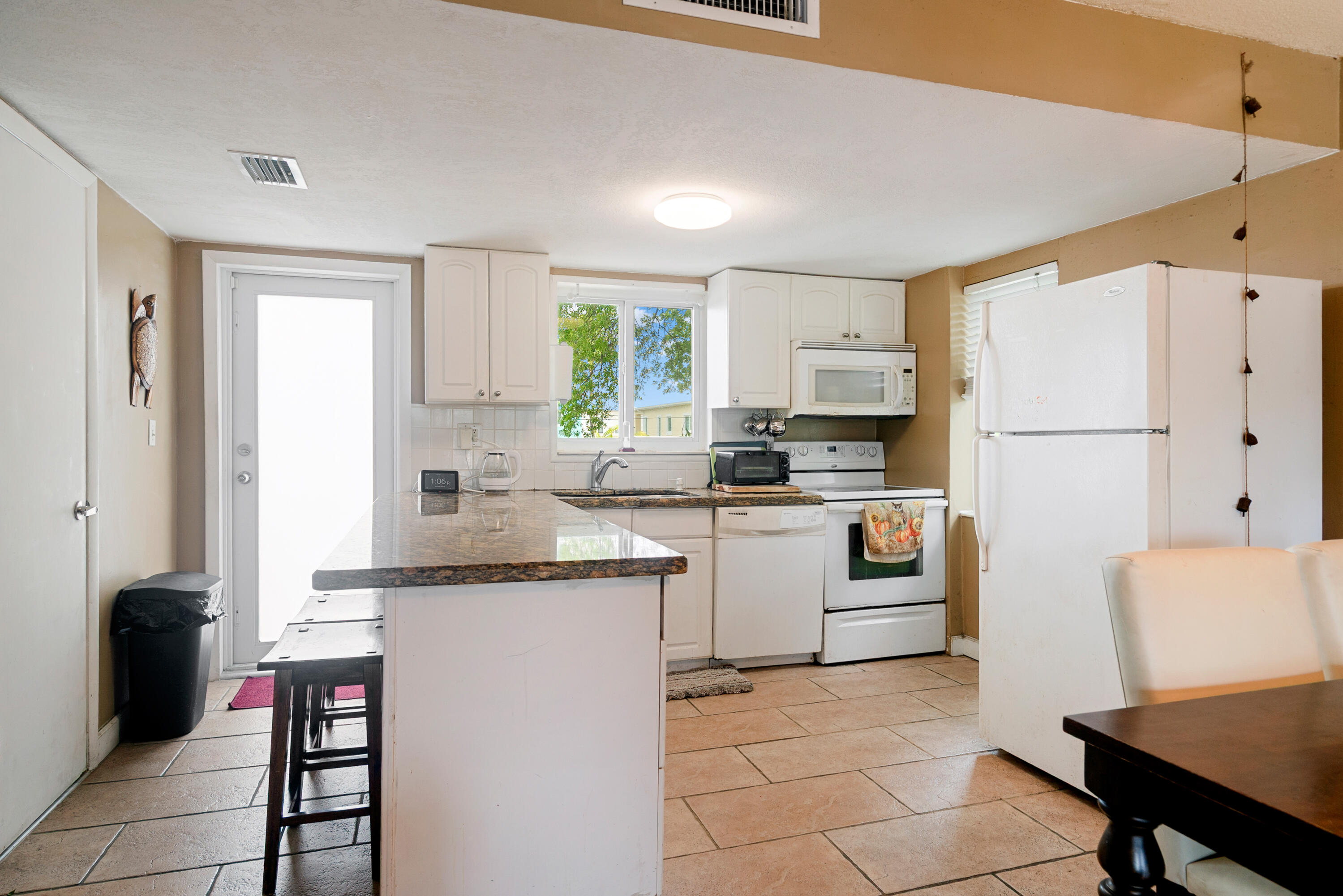 1500 Ocean Bay Drive, H12 Property Photo 27