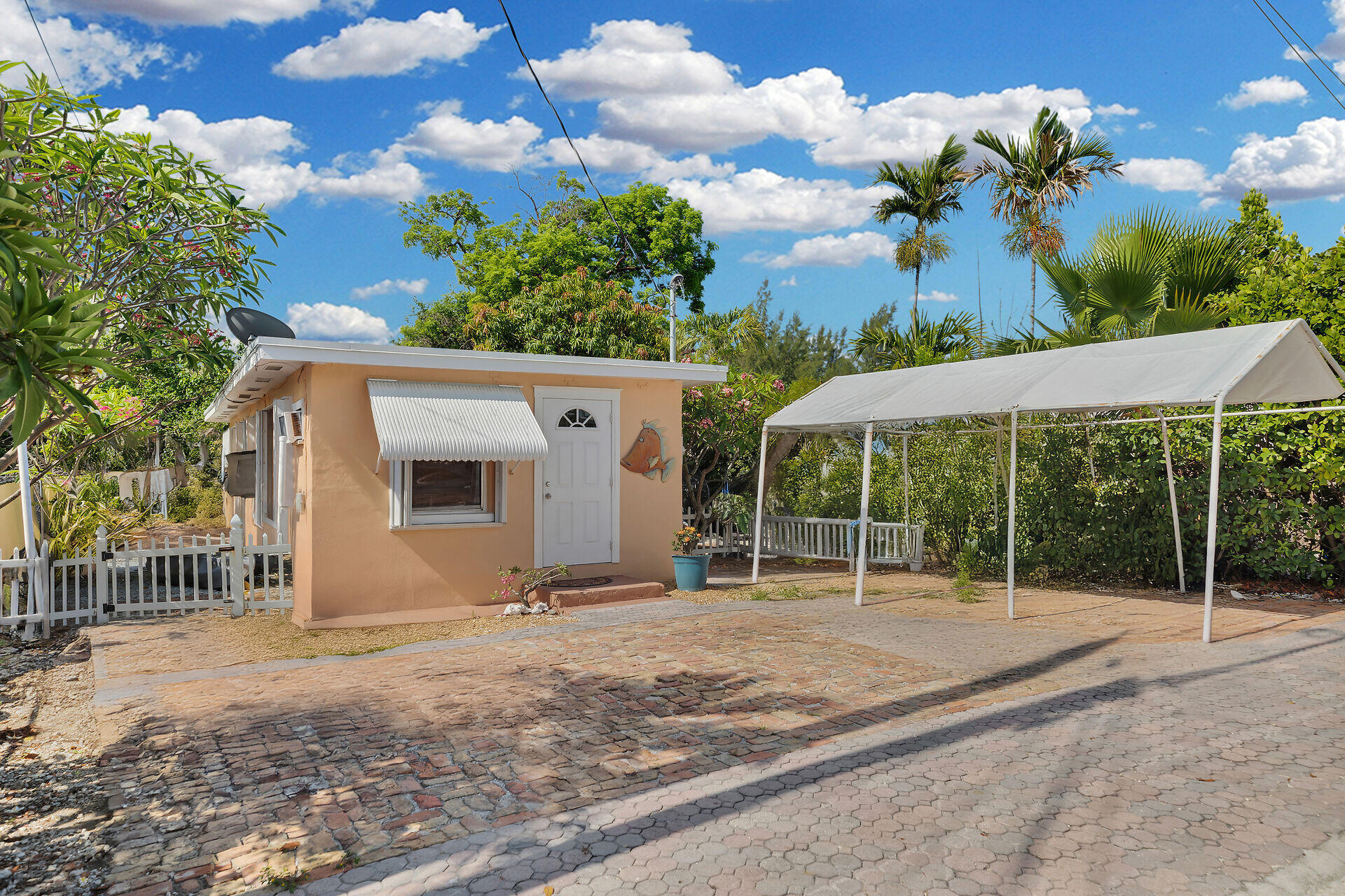 118 Garden Street Property Photo 1