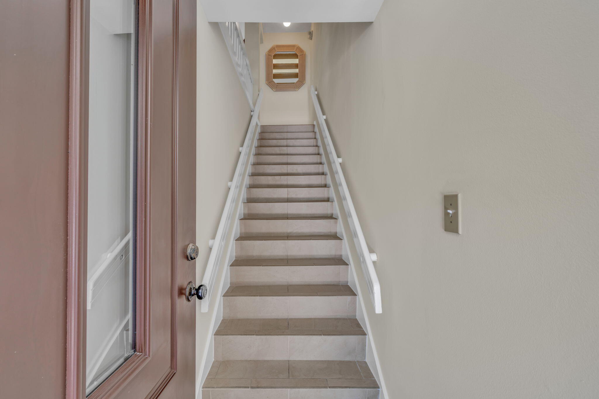 601 W Ocean Drive, 414d Property Photo 4