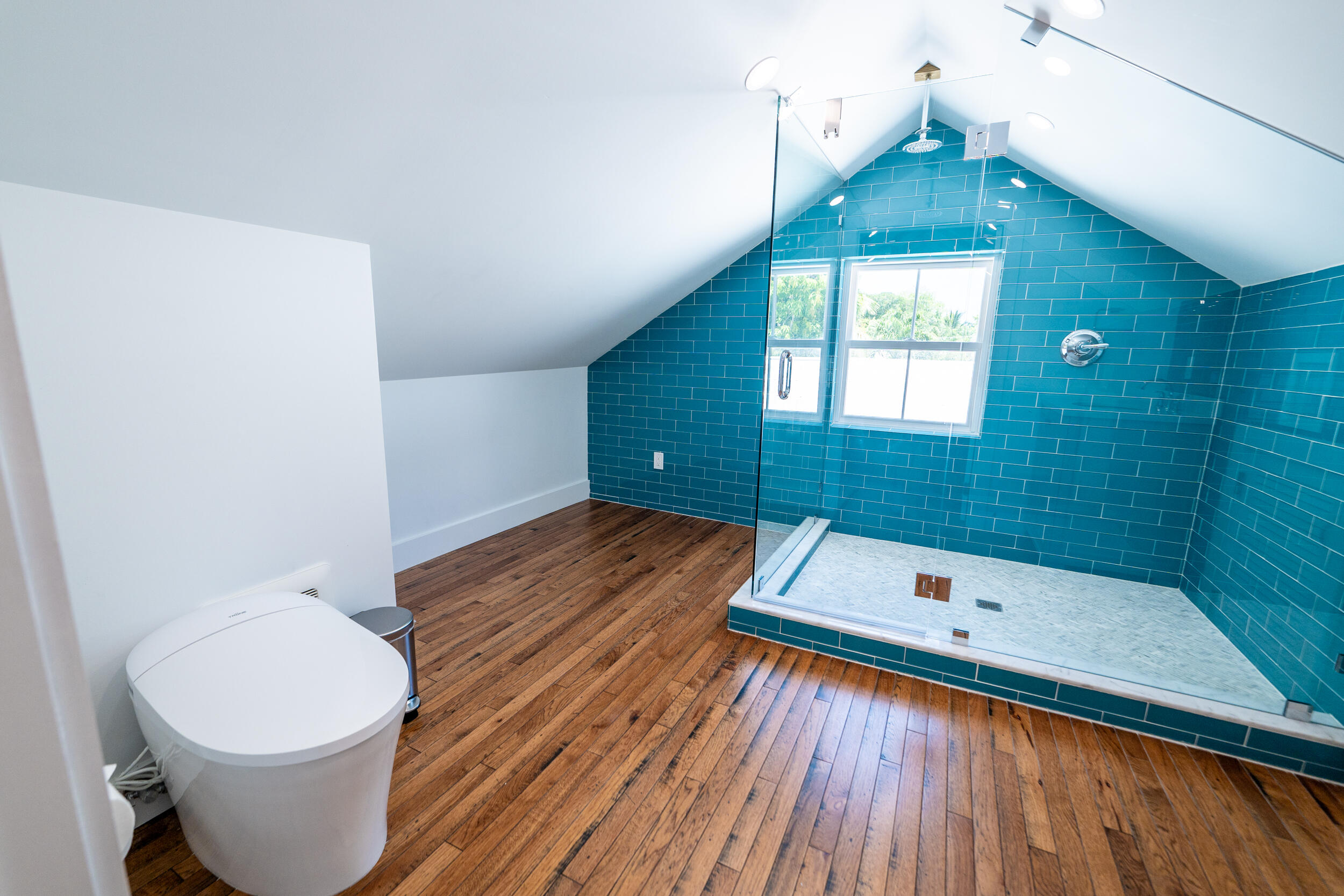 316 Southard Street Property Photo 35