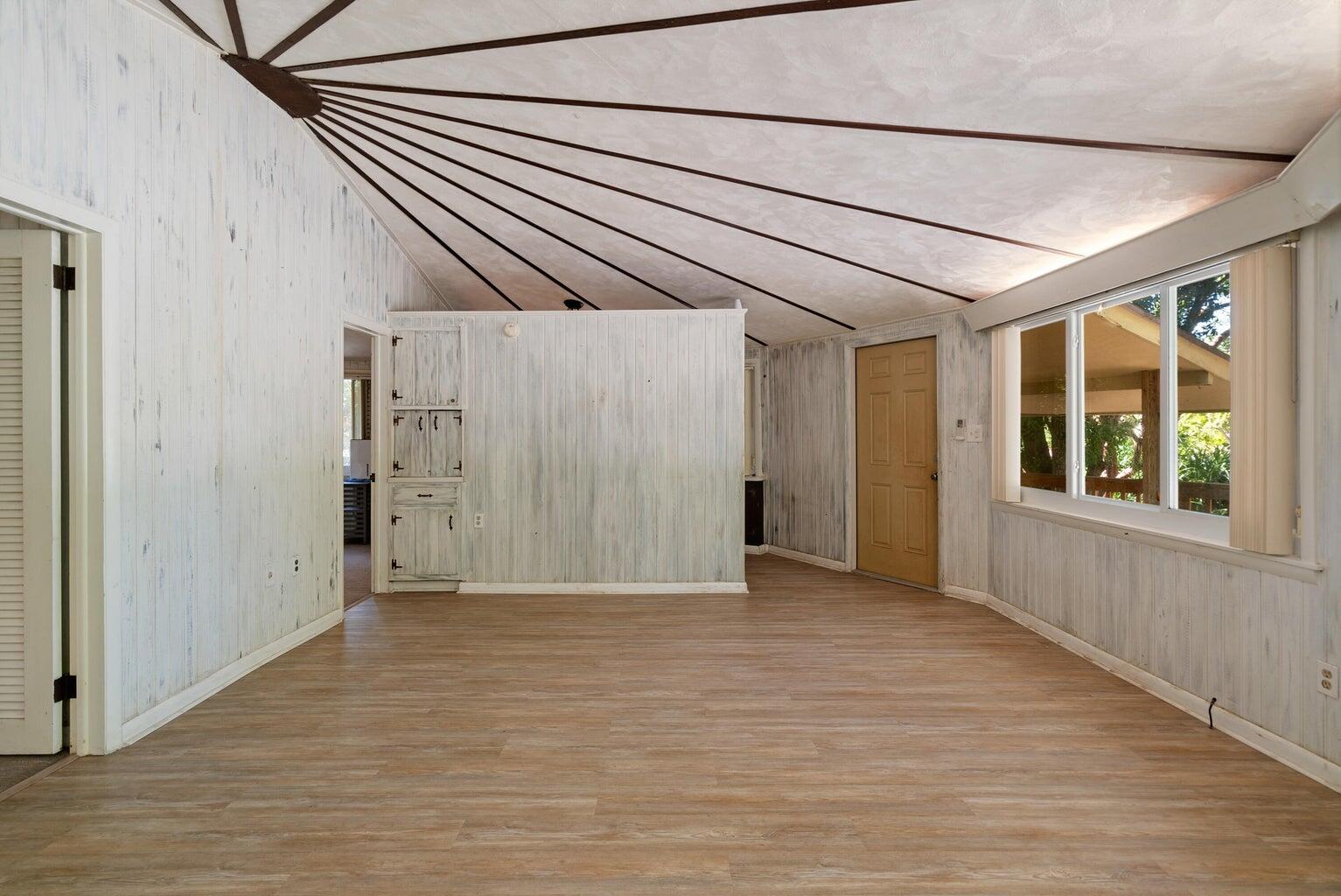 25 Sunset Road Property Photo 9