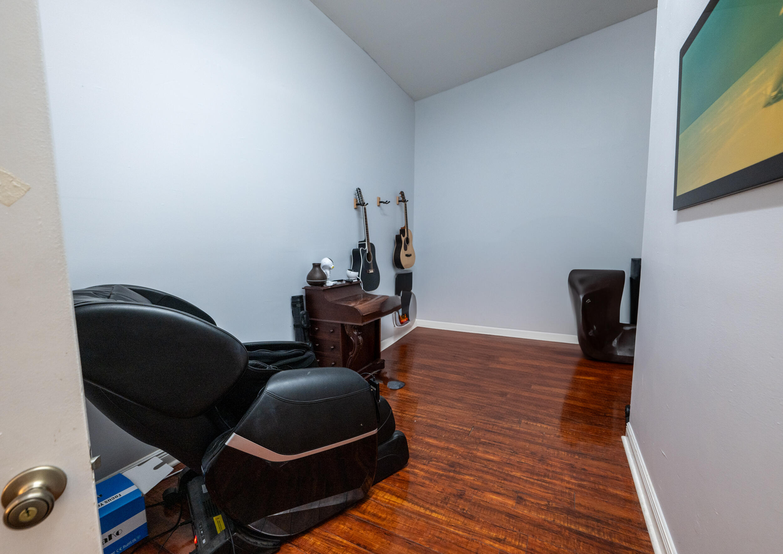 1204 White Street Property Photo 8