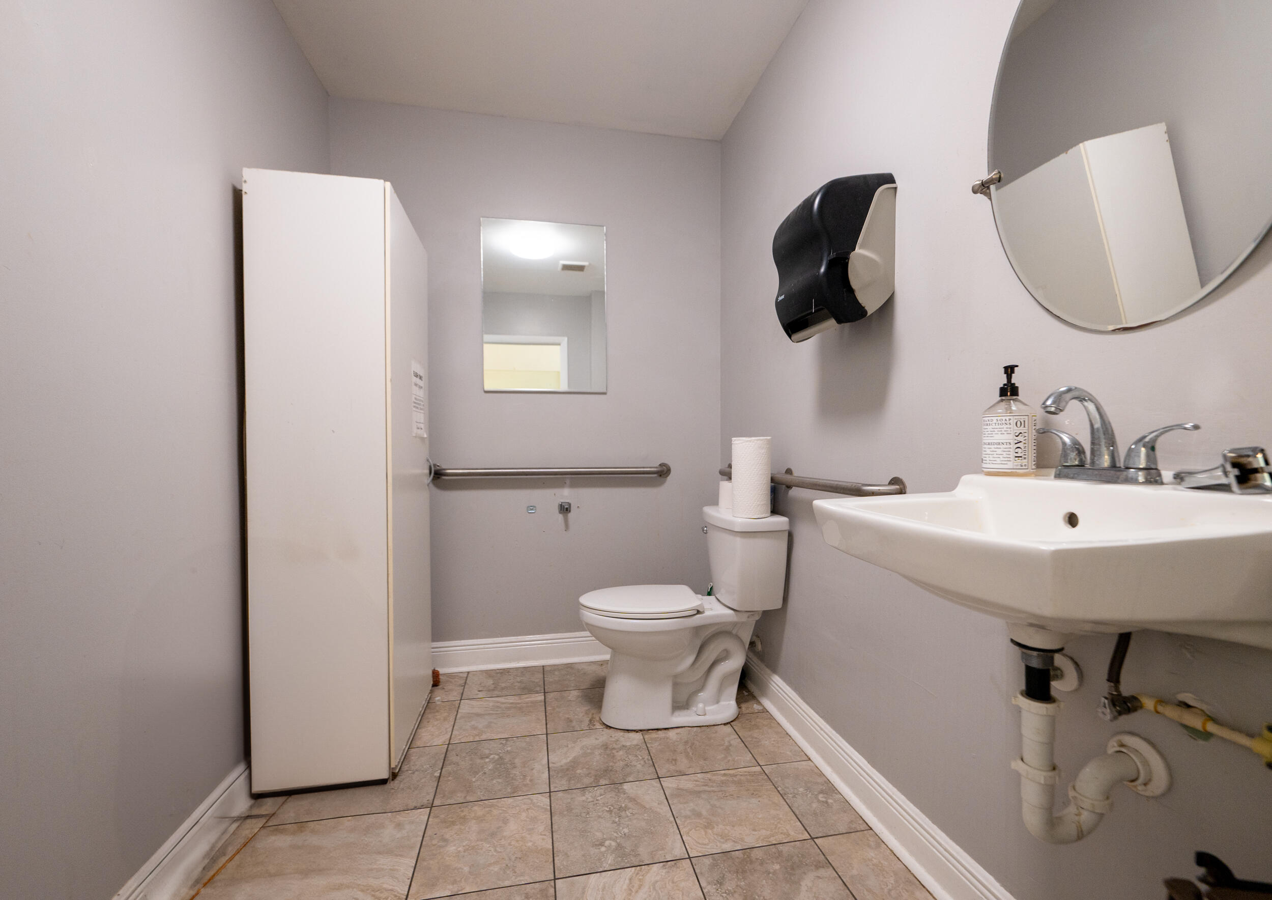 1204 White Street Property Photo 10