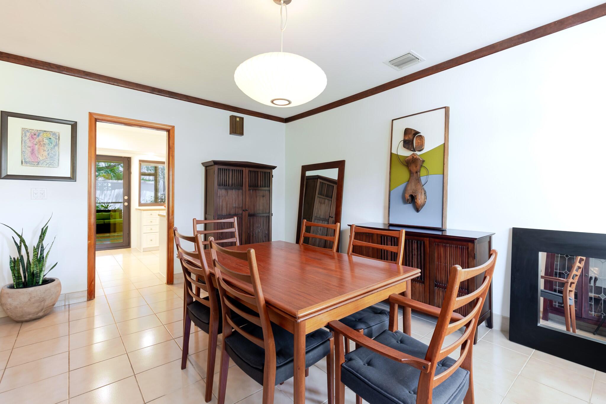 1110 Johnson Street Property Photo 30