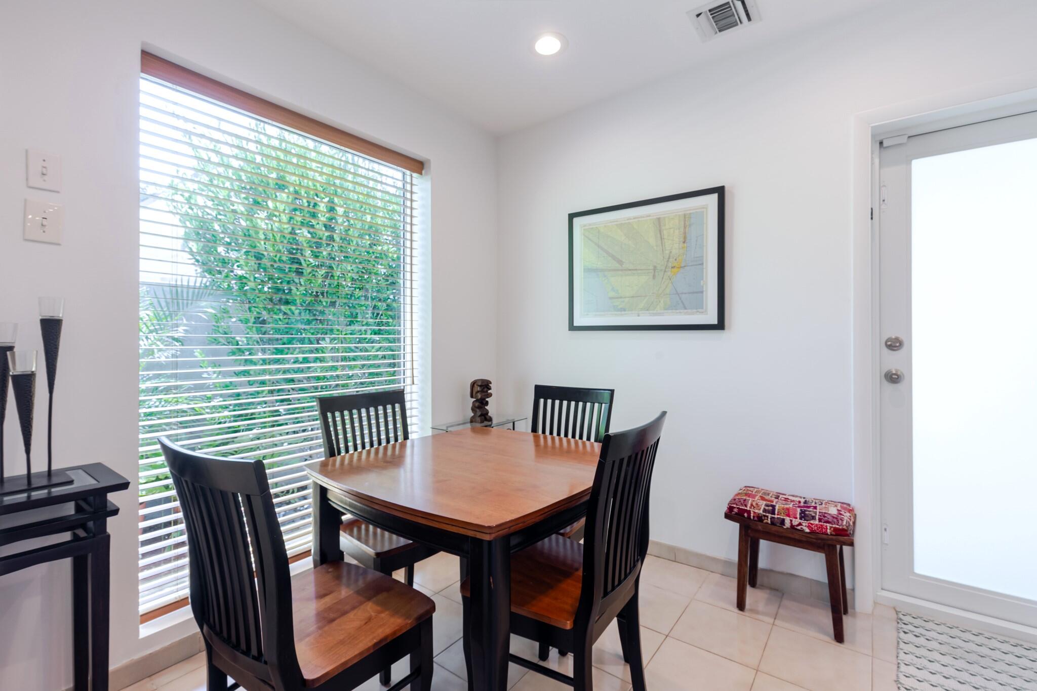 1110 Johnson Street Property Photo 40
