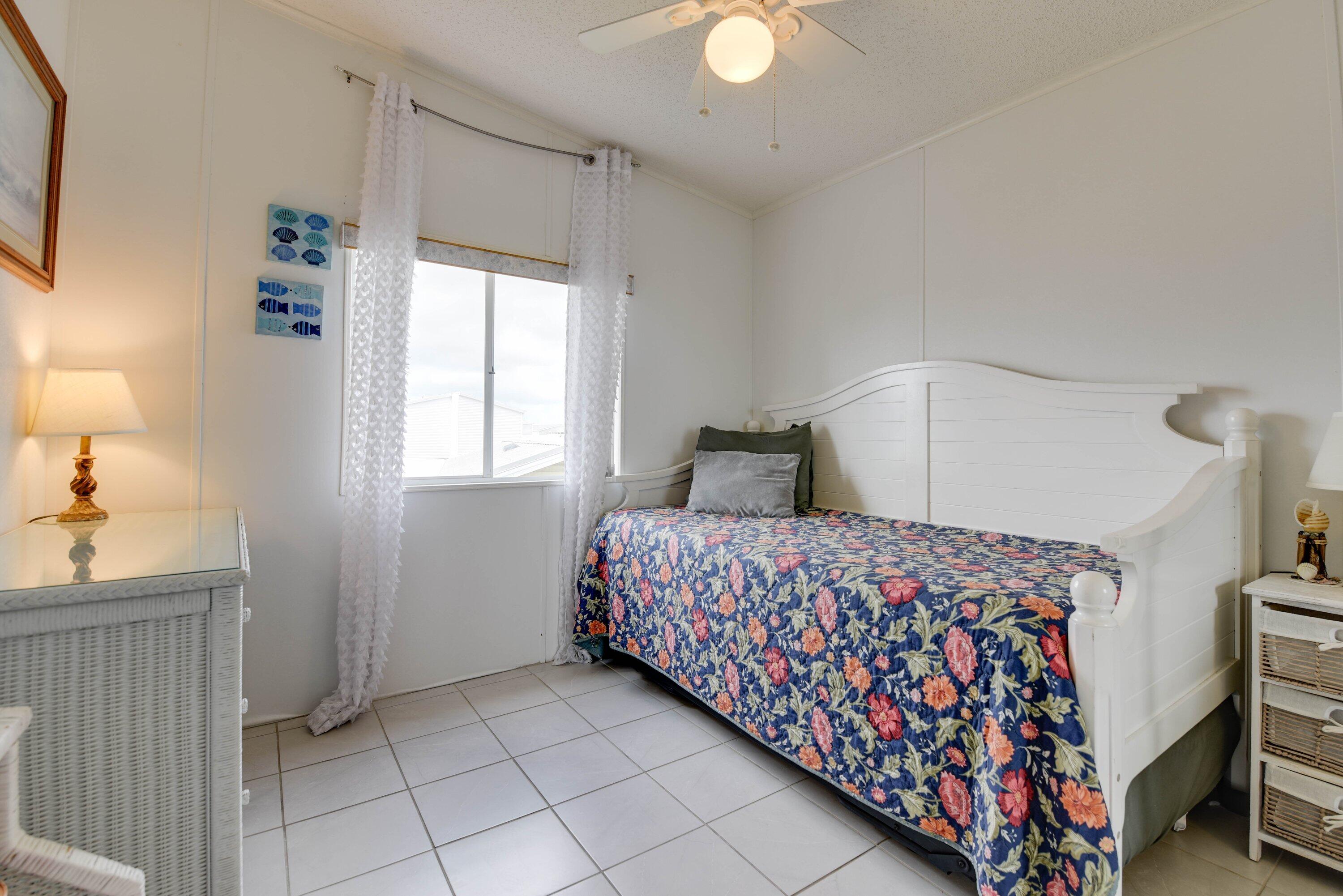 701 Spanish Main Drive, 154 Property Photo 13