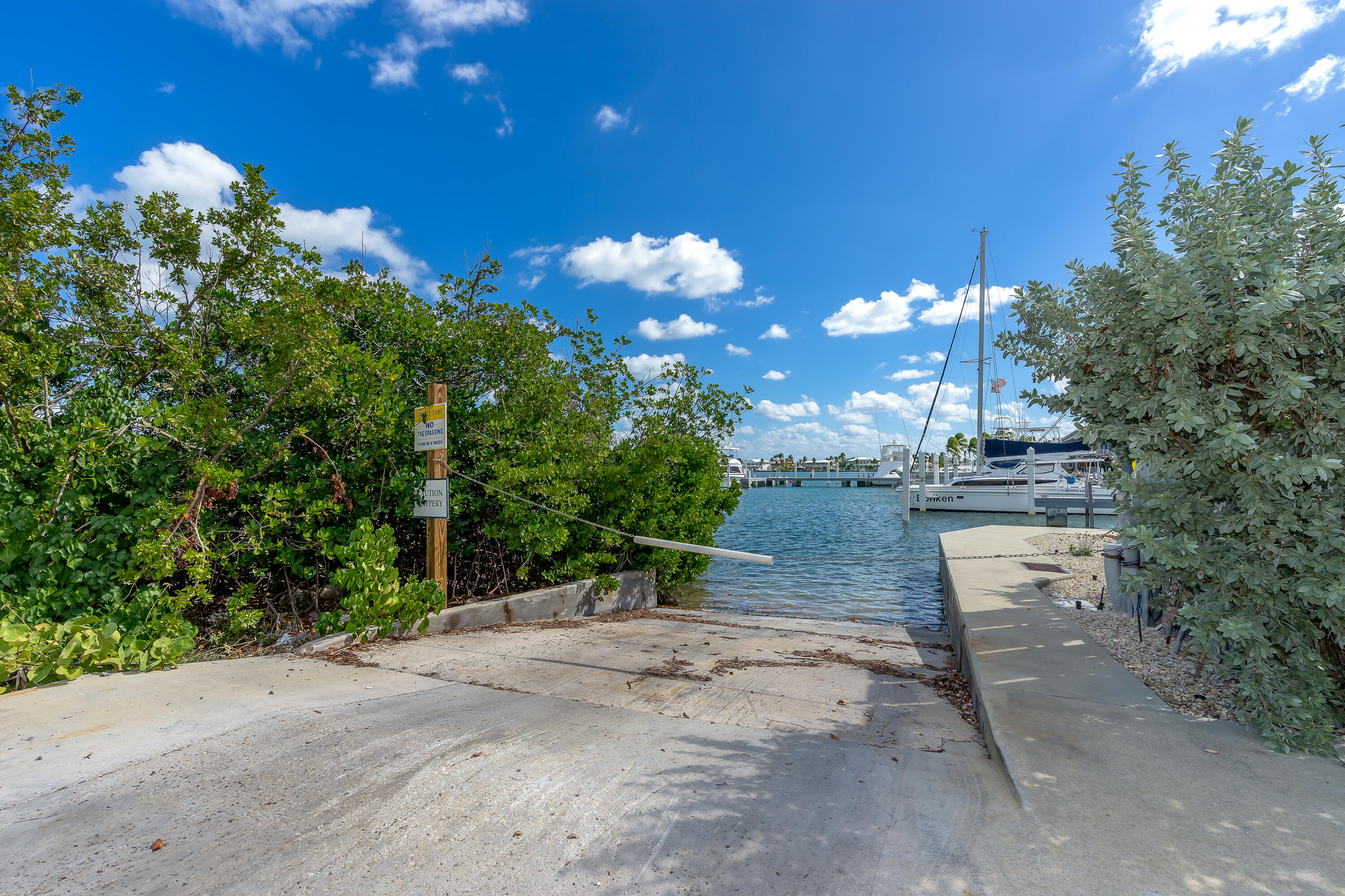 12411 Overseas Highway, 26b Property Photo 17
