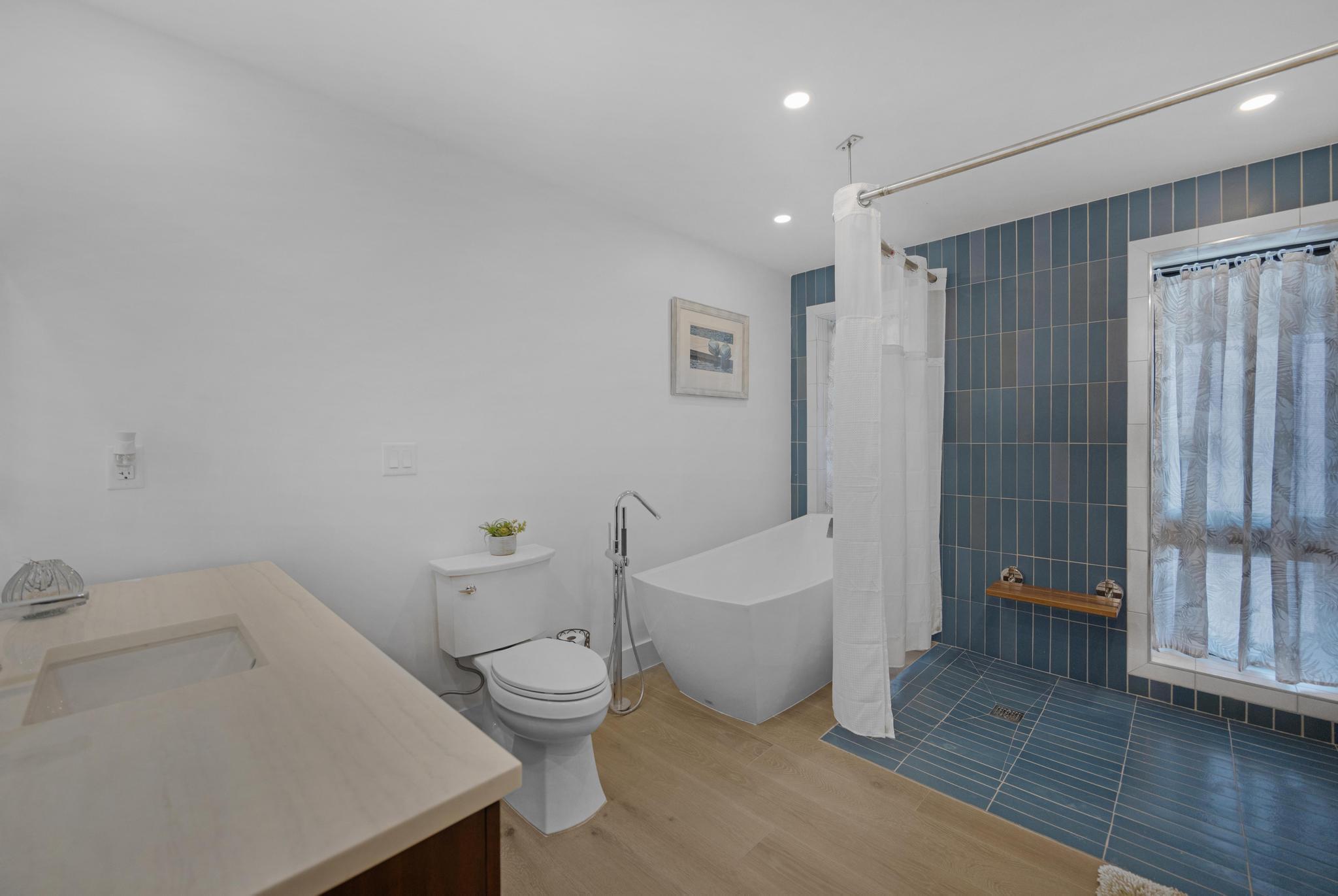 210 Wildwood Circle Property Photo 18