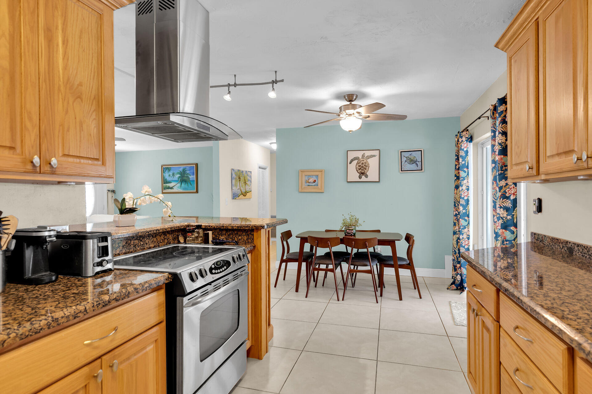 634 Ponce De Leon Boulevard Property Photo 12