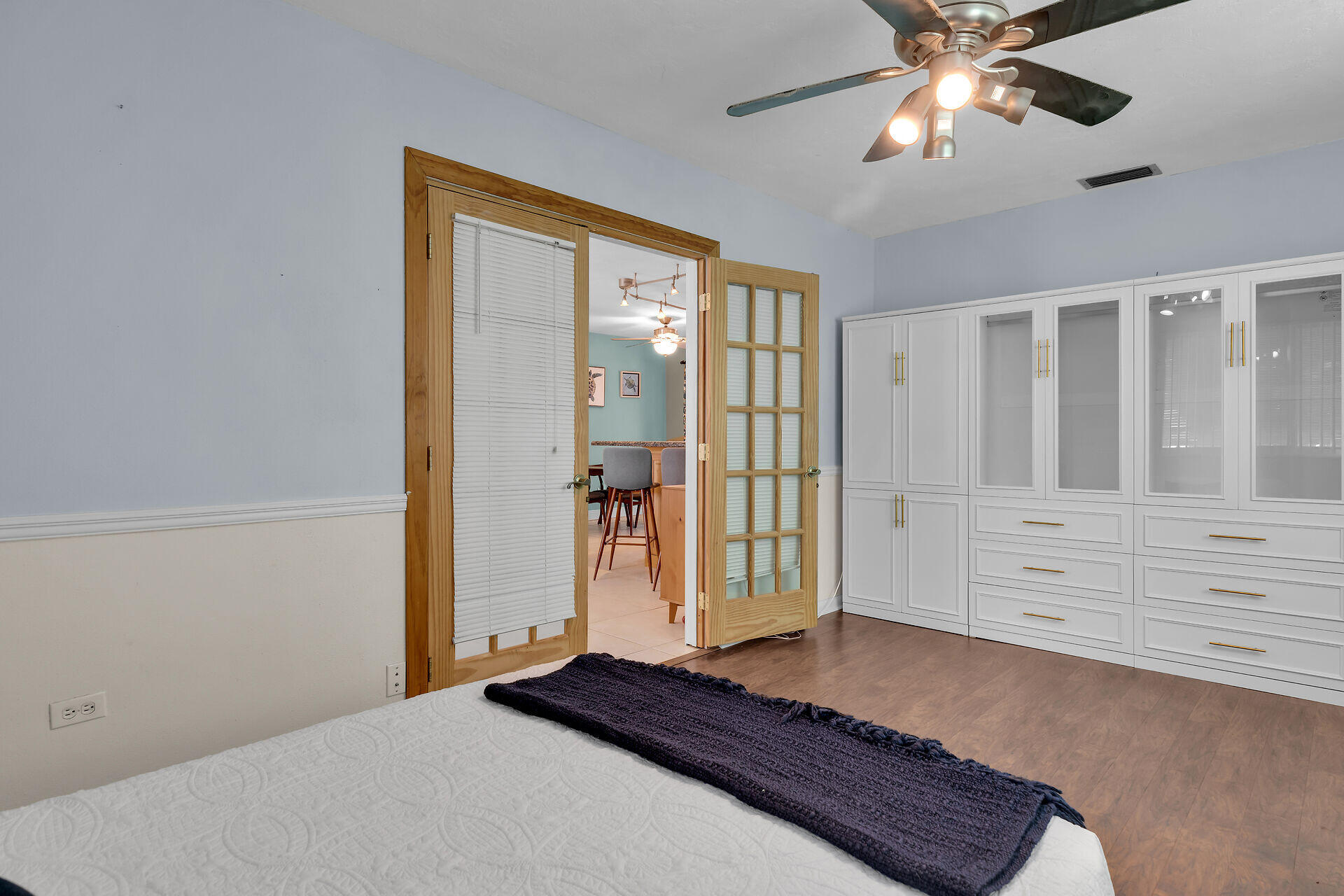 634 Ponce De Leon Boulevard Property Photo 27