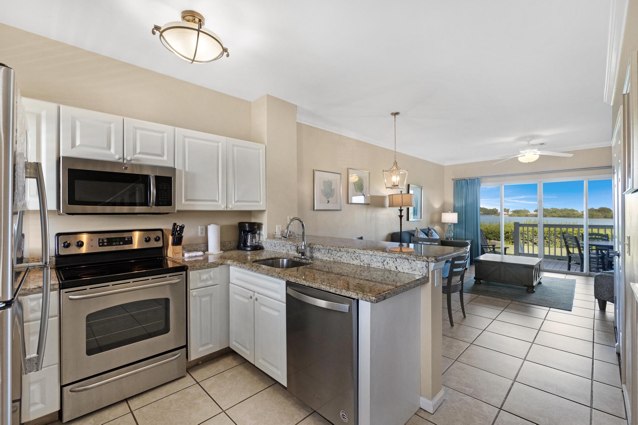 6005 Marina Villa Drive, C-019 Property Photo 12