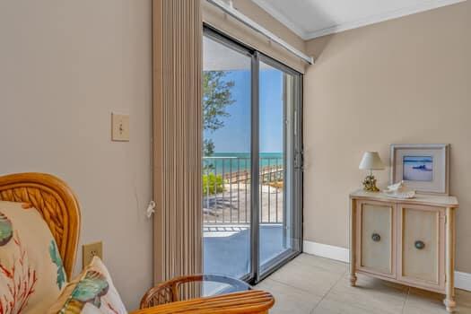 201 E Ocean Drive, 211 Property Photo 13