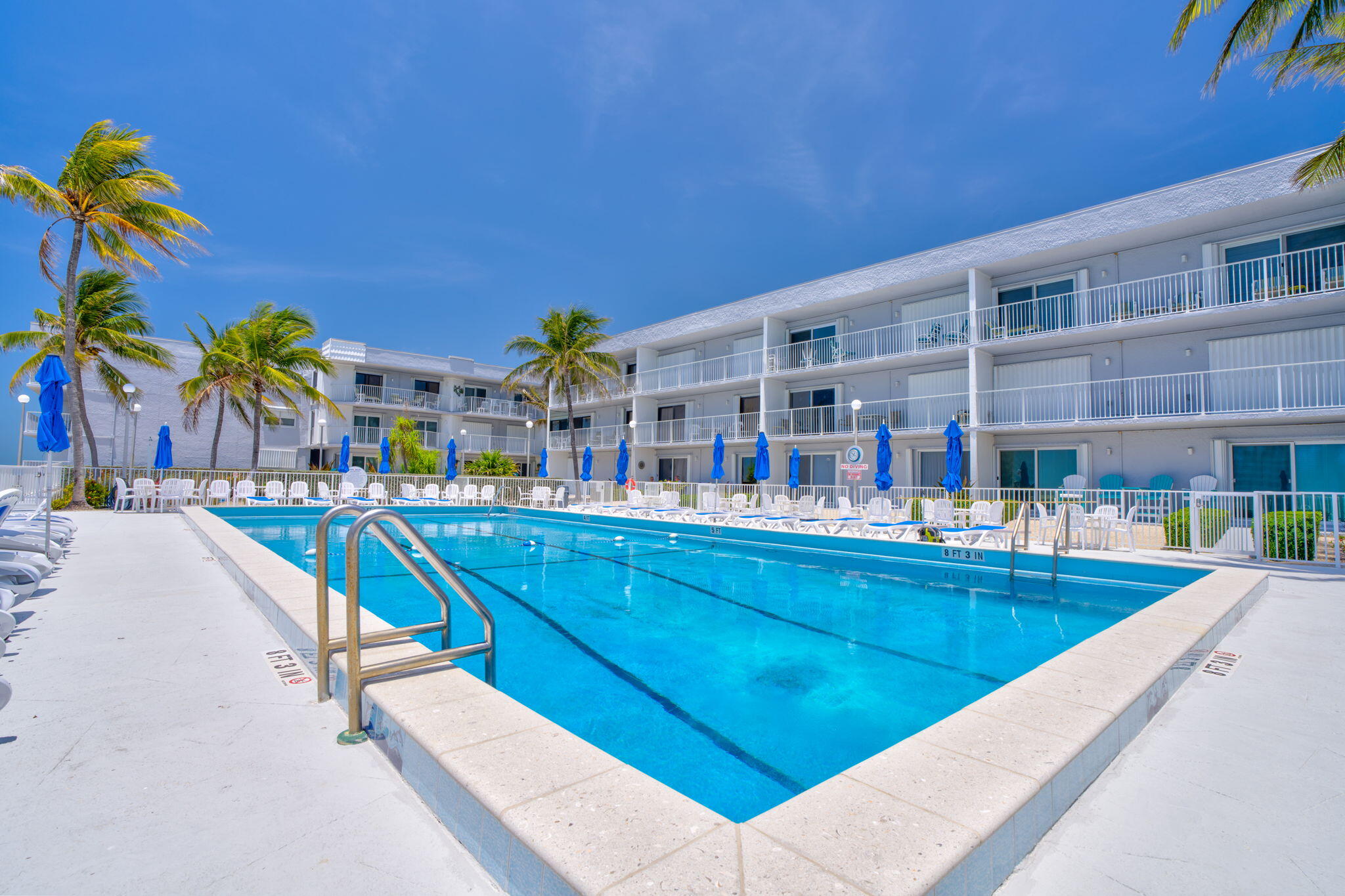 201 E Ocean Drive, 211 Property Photo 23