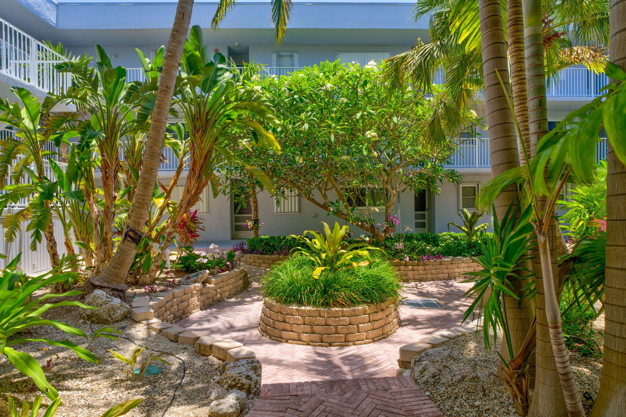 201 E Ocean Drive, 211 Property Photo 26