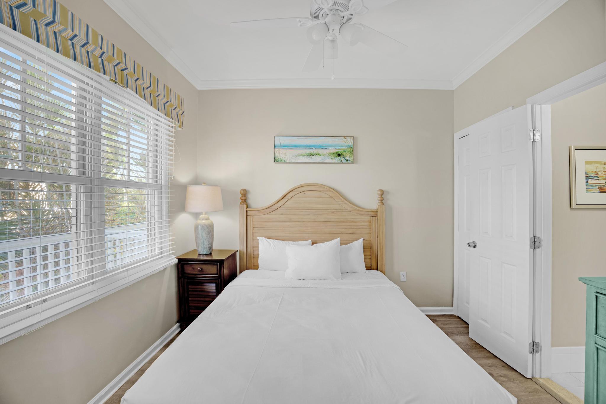 7043 Harbor Village Drive Property Photo 12