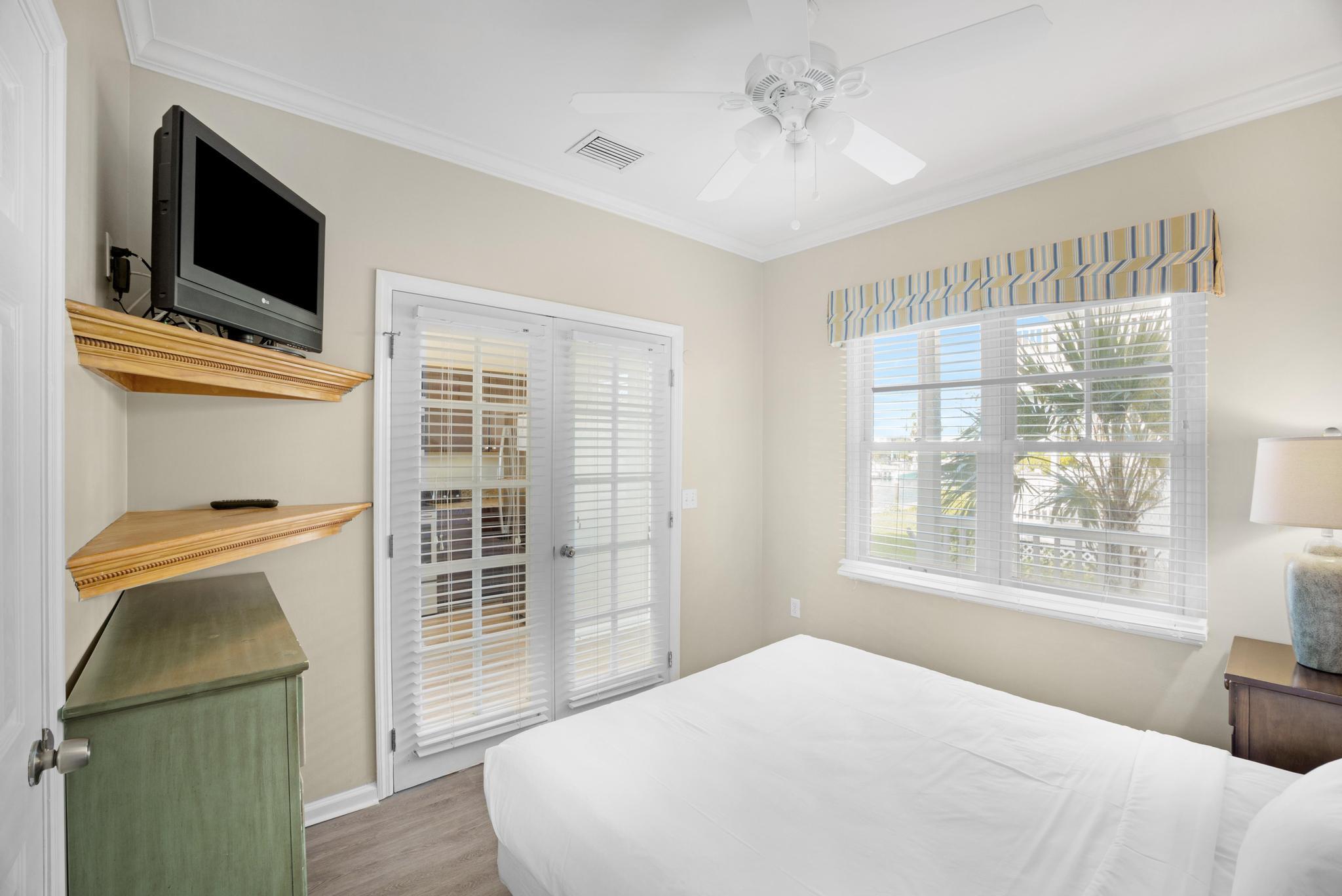 7043 Harbor Village Drive Property Photo 14