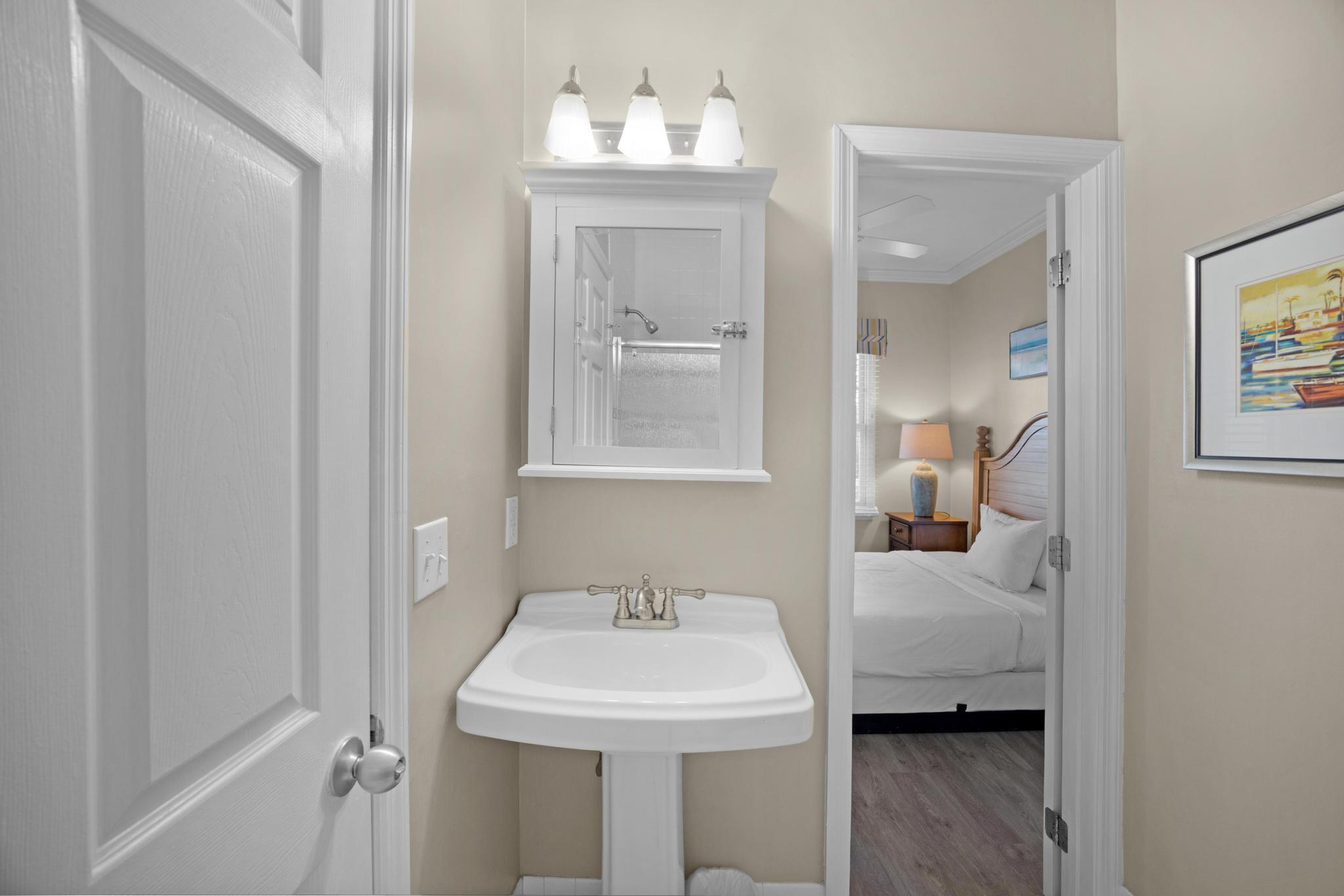 7043 Harbor Village Drive Property Photo 17