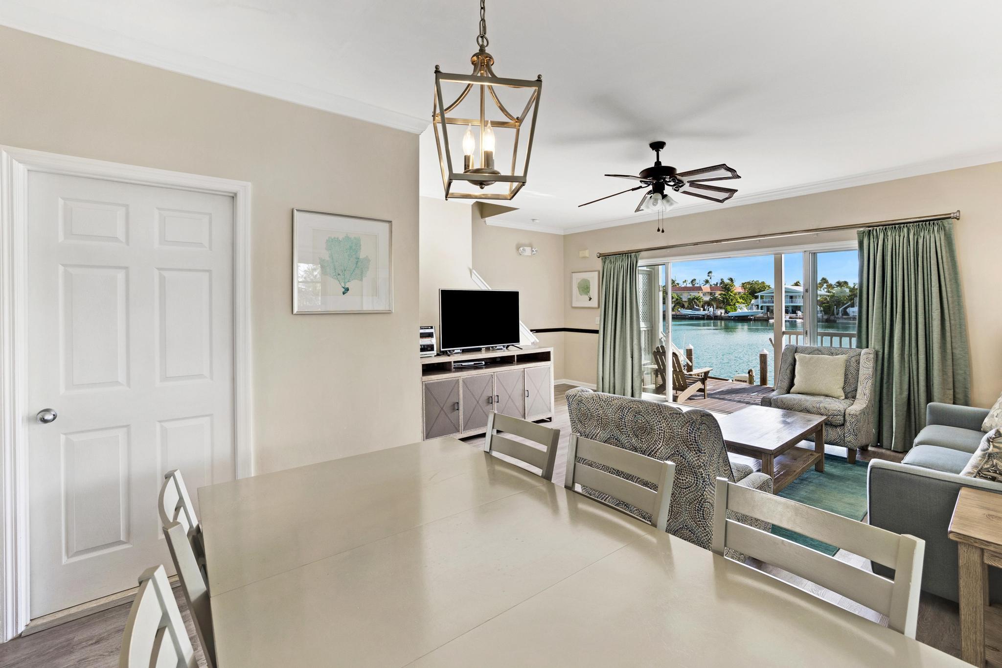 7043 Harbor Village Drive Property Photo 18