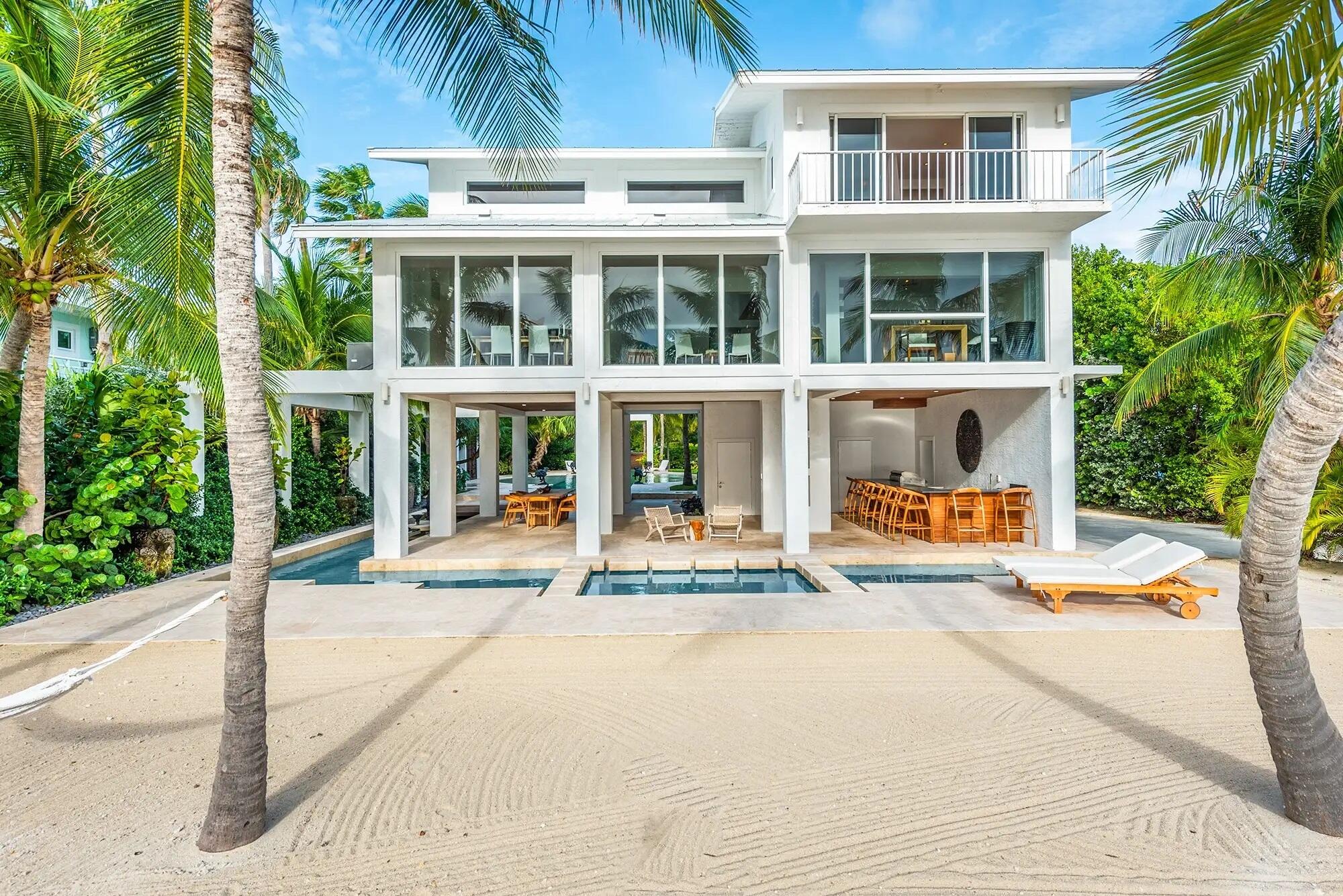 60 Ocean Front Drive Property Photo 1