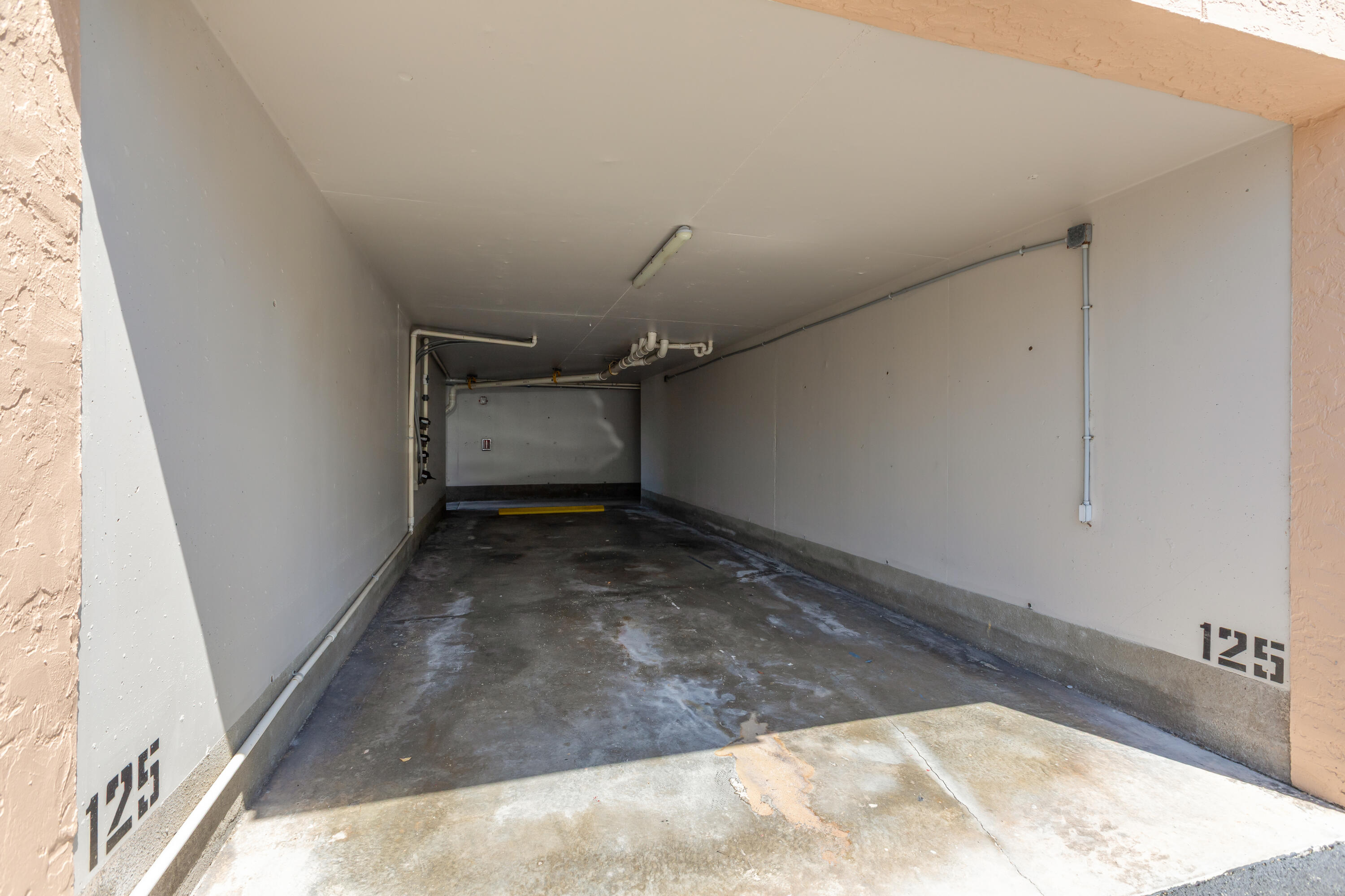 3930 S 3930 Roosevelt Boulevard, N302 Property Photo 2