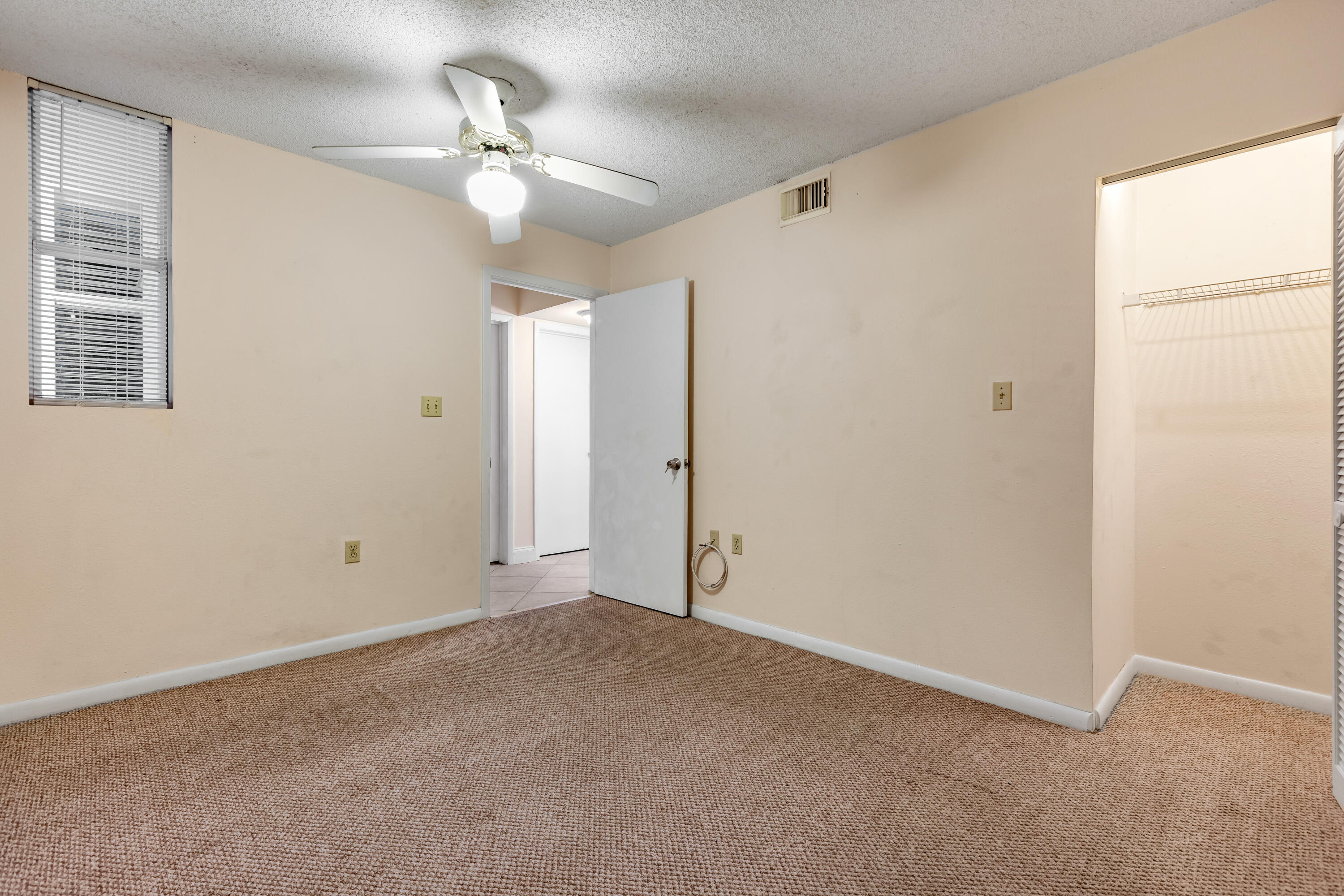 3930 S 3930 Roosevelt Boulevard, N302 Property Photo 21