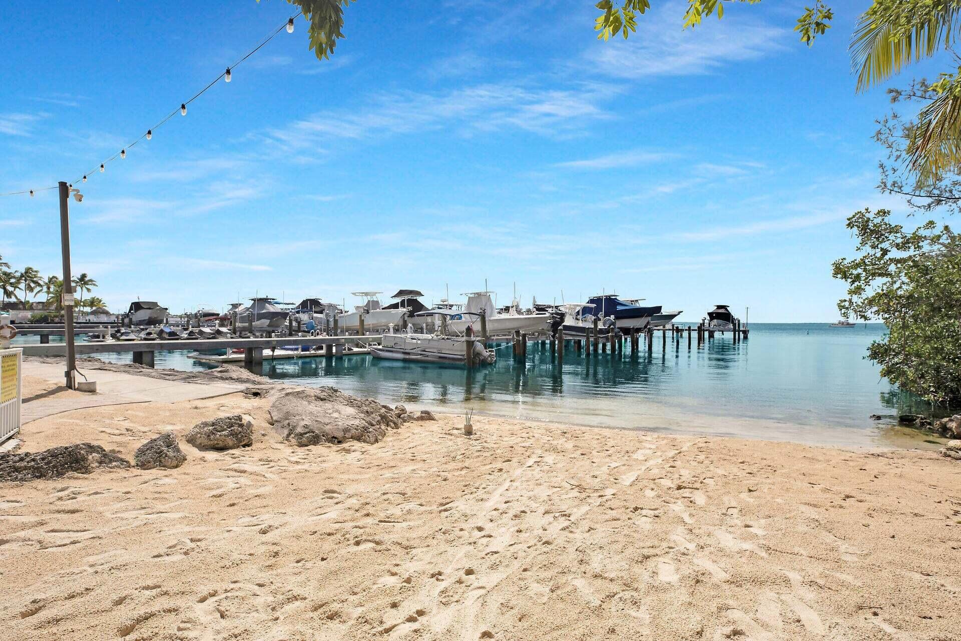 104350 Overseas Highway, A204 Property Photo 32