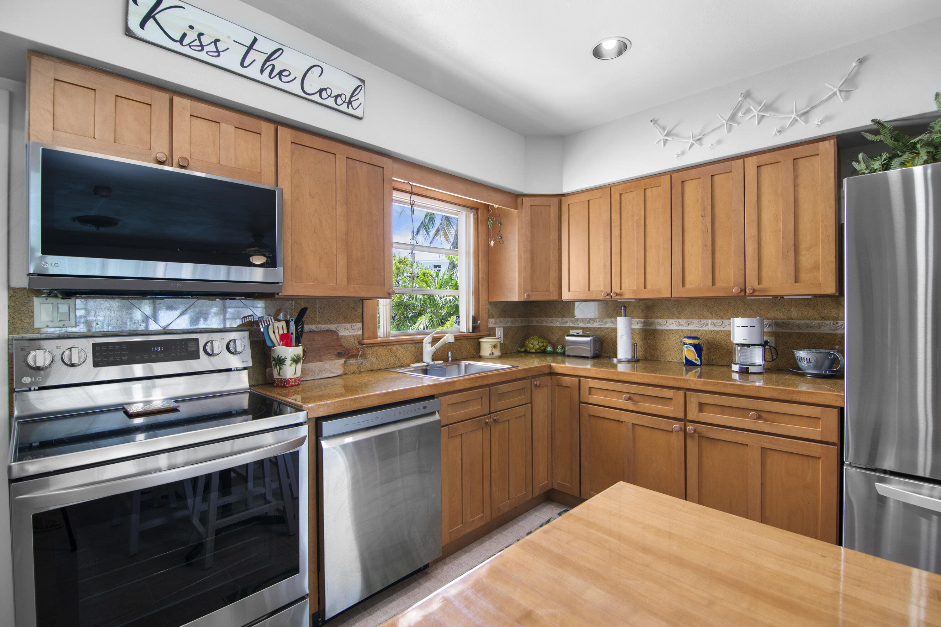 470 122nd Street Property Photo 22