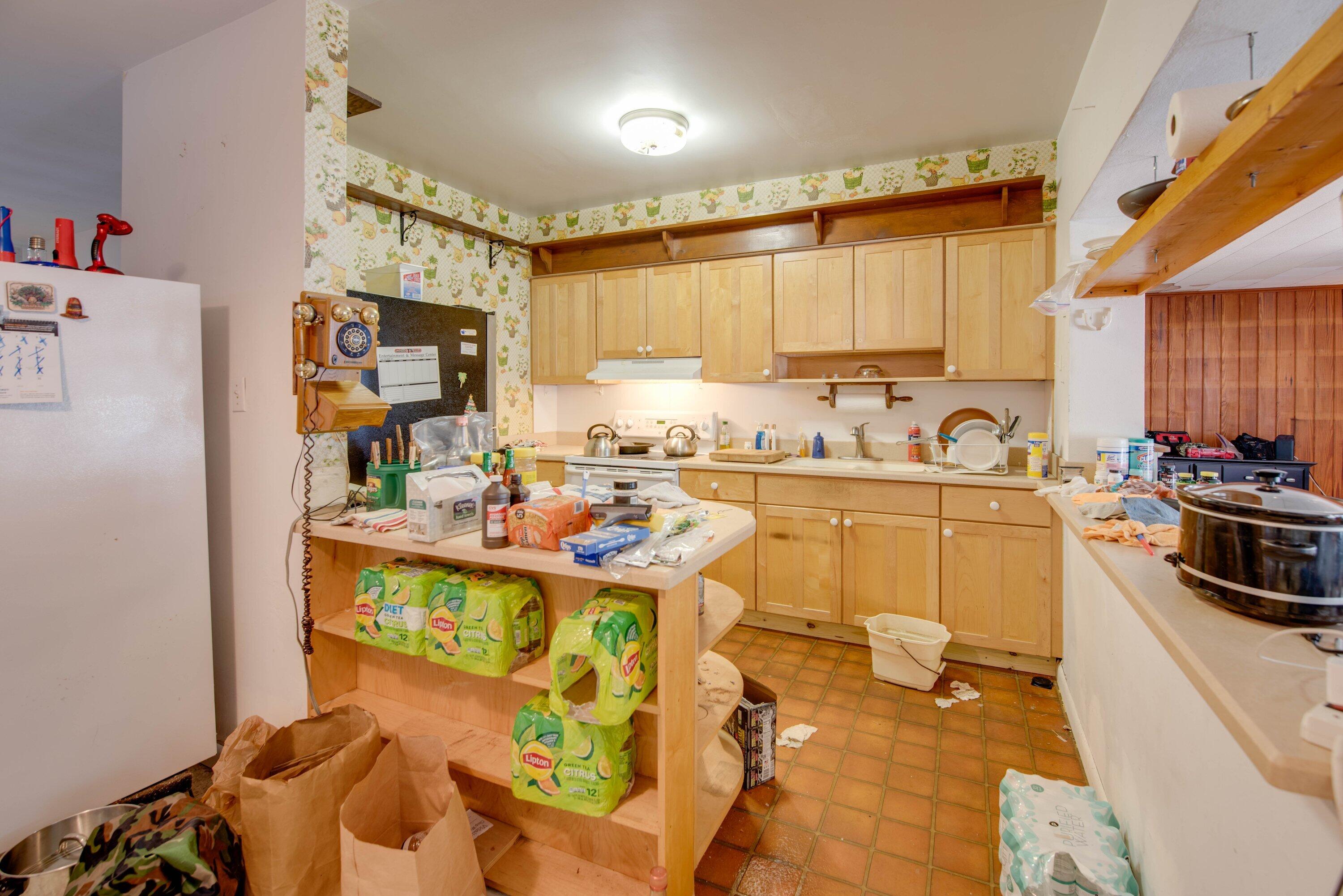 3746 Paula Avenue Property Photo 9