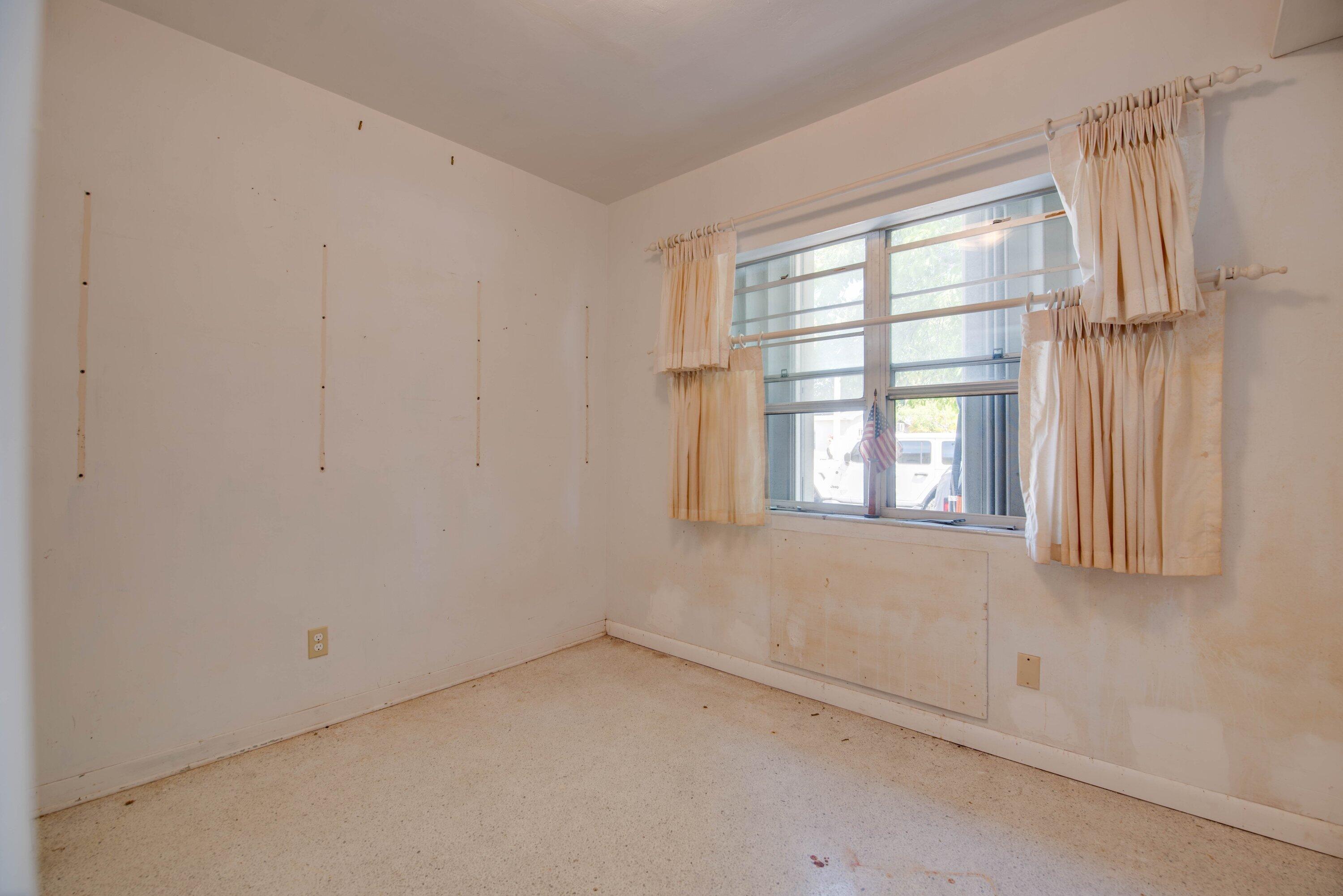 3746 Paula Avenue Property Photo 15