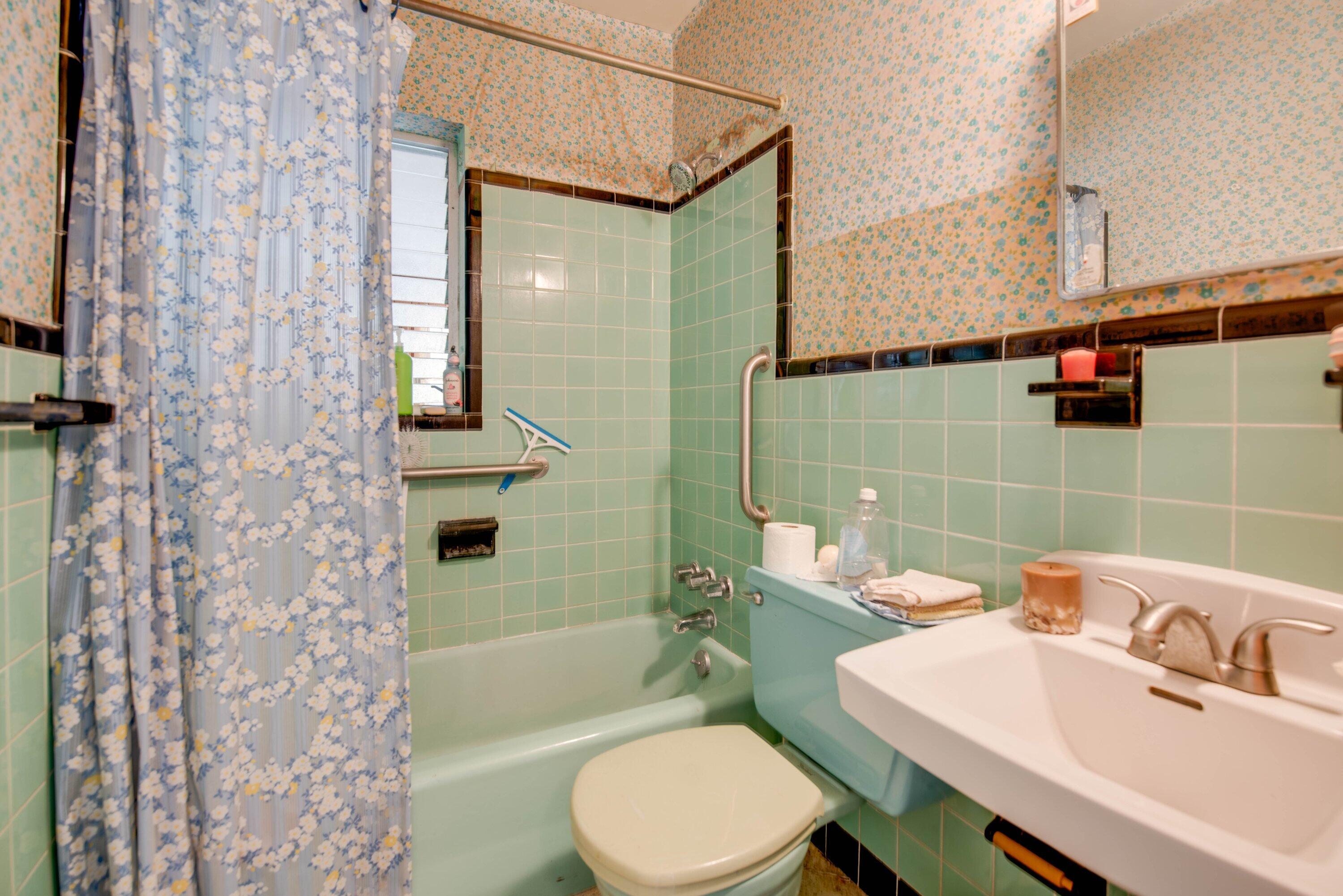 3746 Paula Avenue Property Photo 18