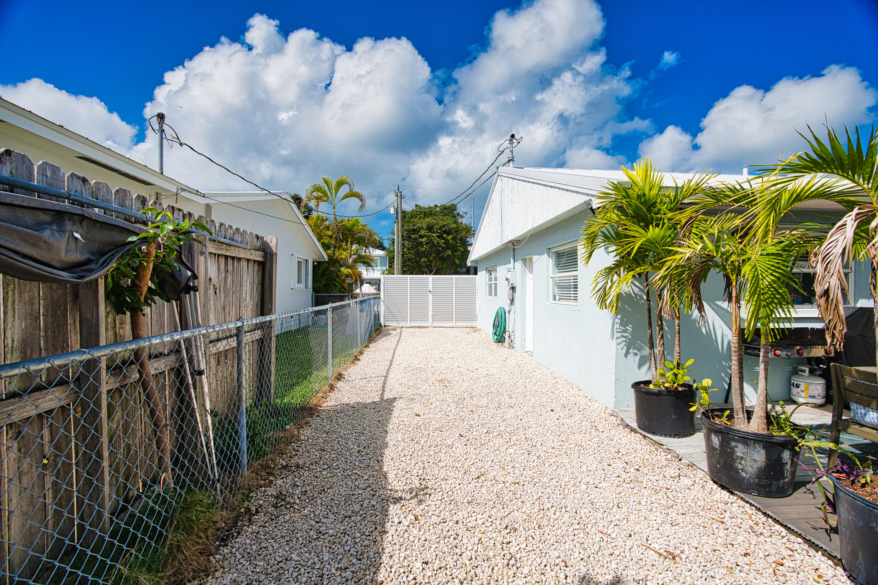 136 1st Road Property Photo 9