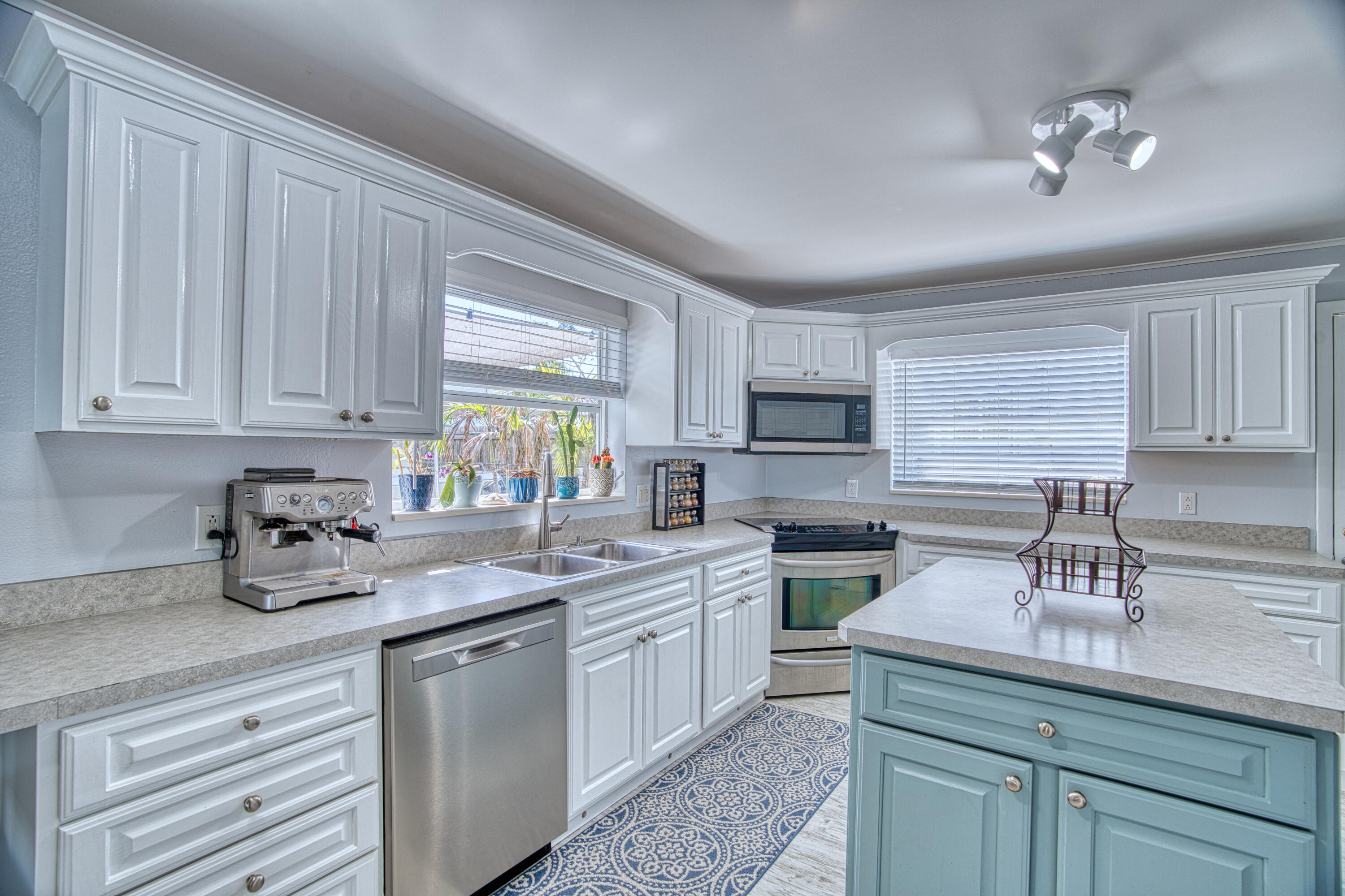 136 1st Road Property Photo 28