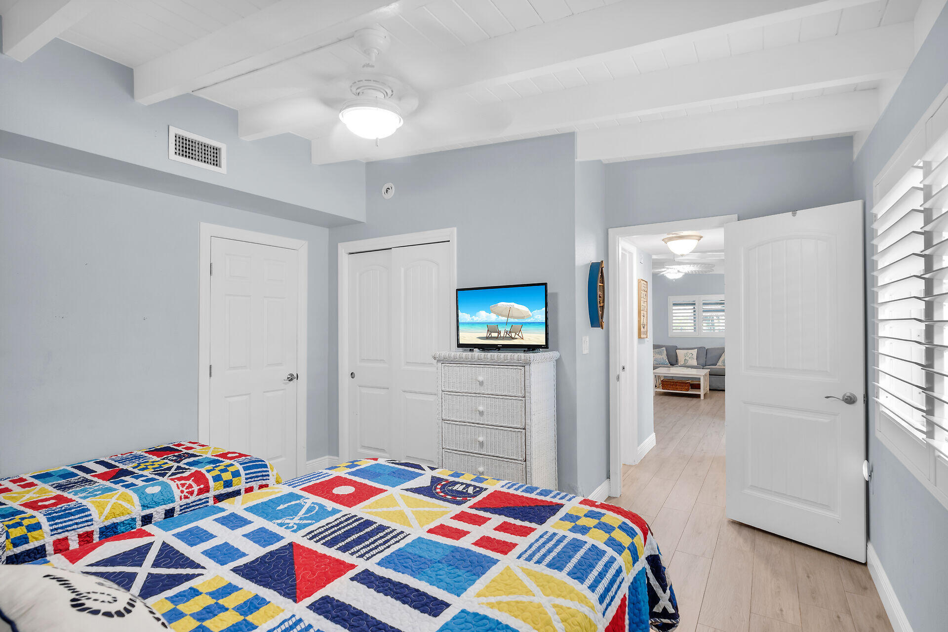 8 Sadowski Property Photo 20