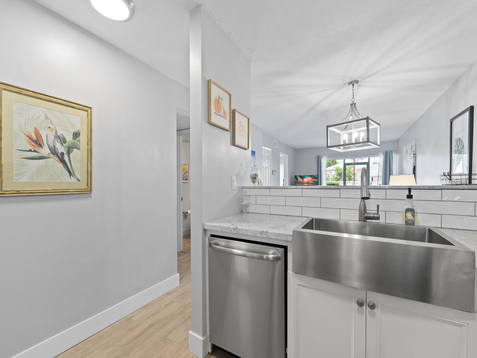 98321 Windward Avenue Property Photo 2