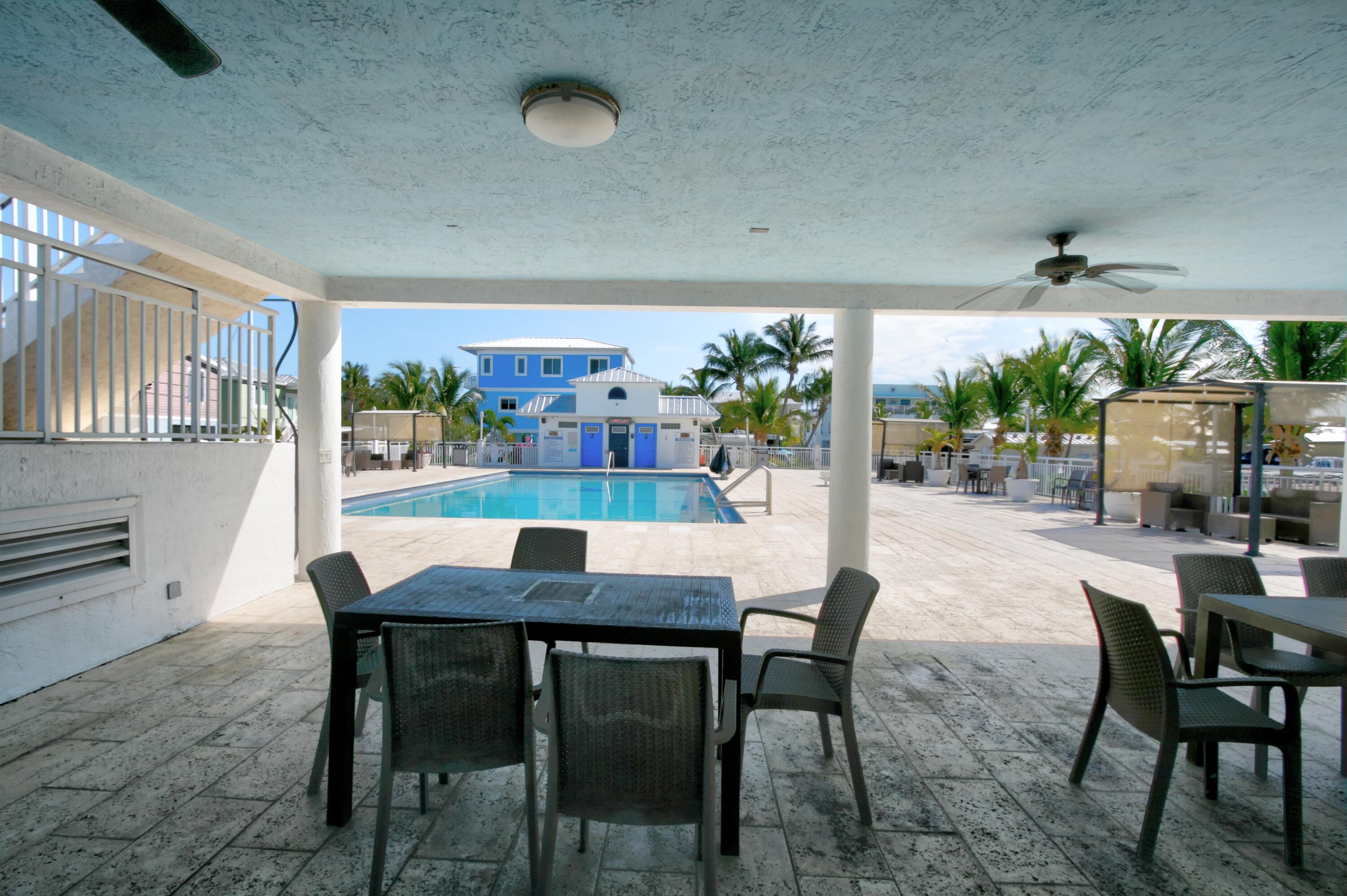 325 Calusa Street, 386 Property Photo 8