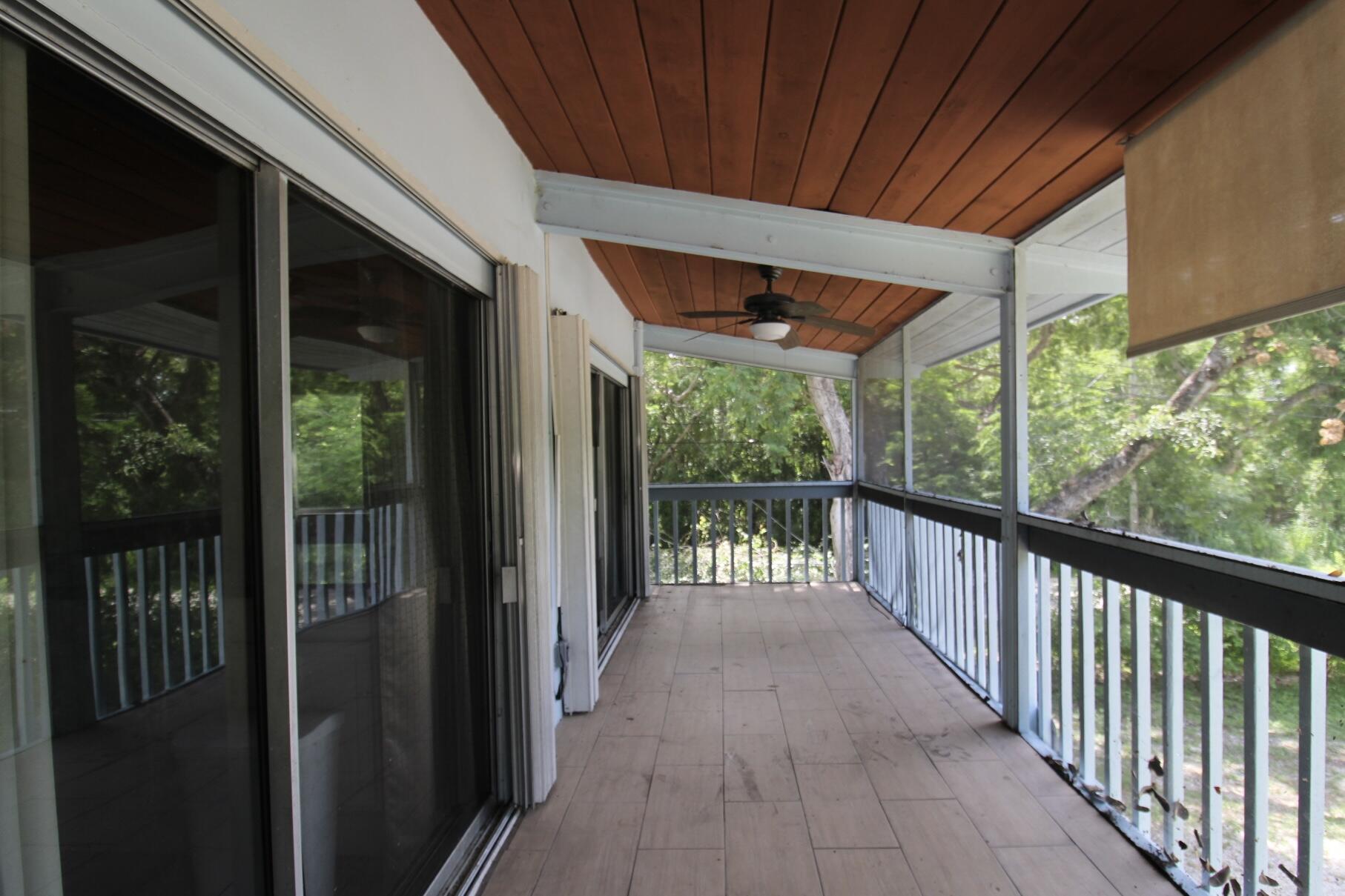 141 Gumbo Limbo Drive Property Photo 7