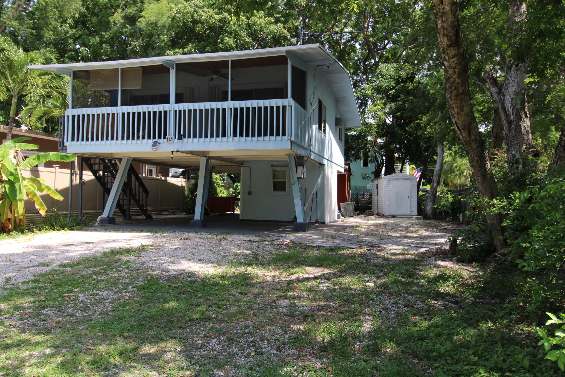 141 Gumbo Limbo Drive Property Photo 17